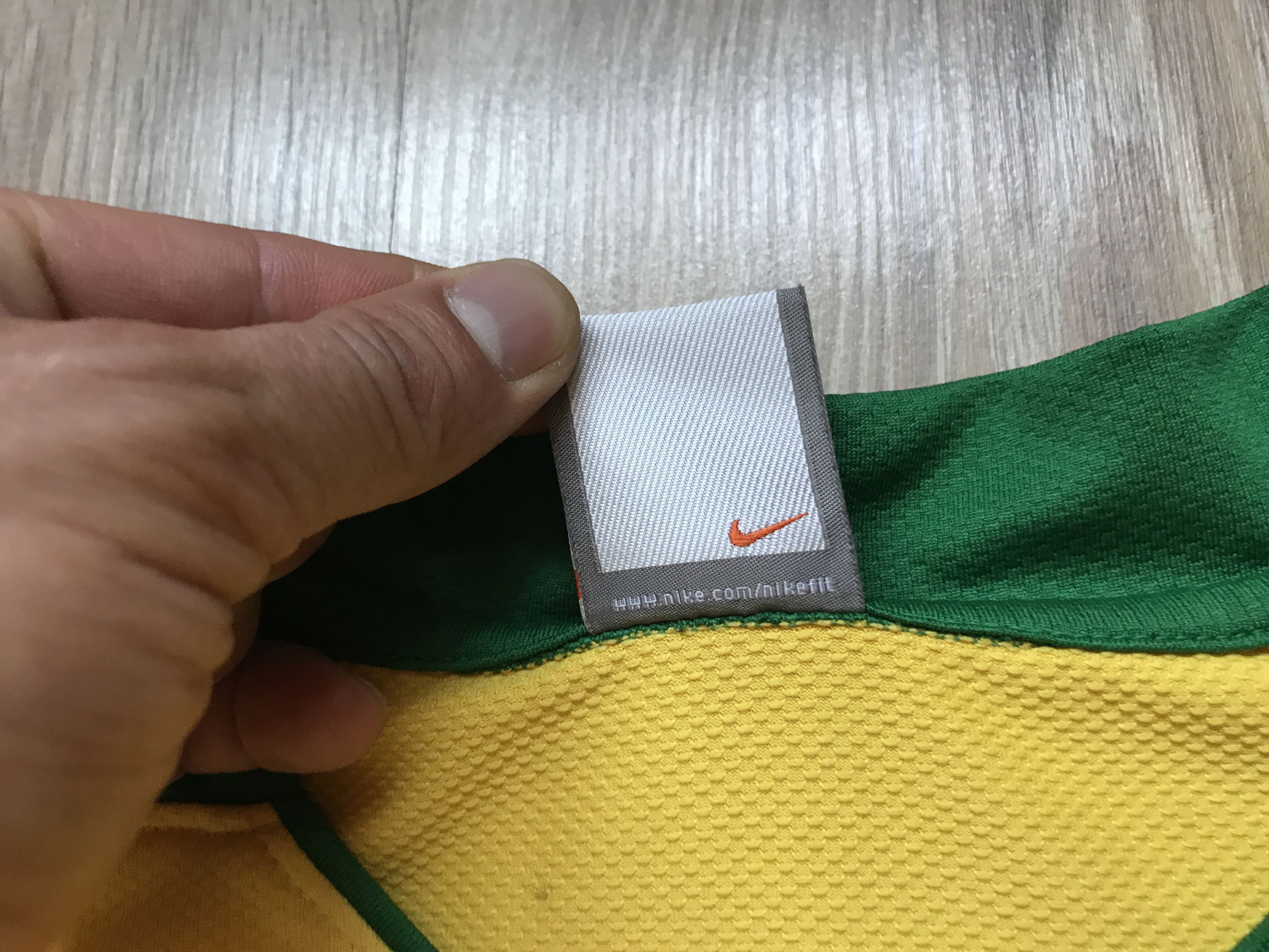Nike × Vintage Vintage Nike Brazil Football Shirt Size US L / EU 52-54 / 3 - 5 Thumbnail