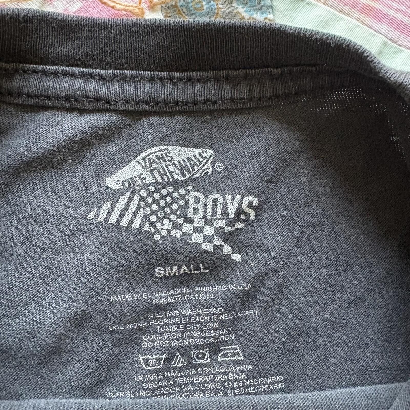 Vans Vintage Y2K Vans Checkerboard Wings Grunge Women’s Baby Tee Size S / US 4 / IT 40 - 3 Thumbnail