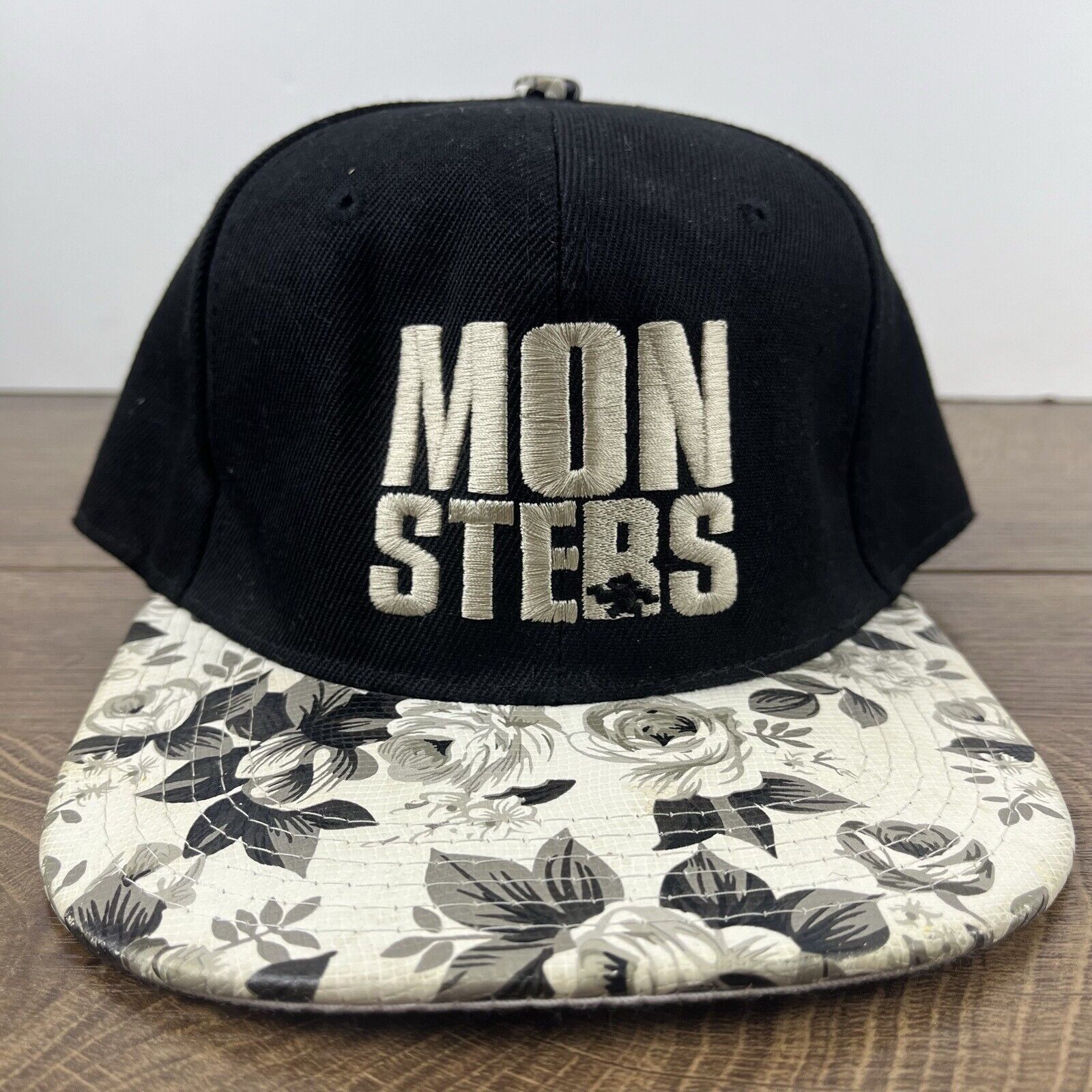 Other Monsters Hat Monsters Snapback Hat Black Hat Adjustable Blac Size ONE SIZE - 6 Thumbnail