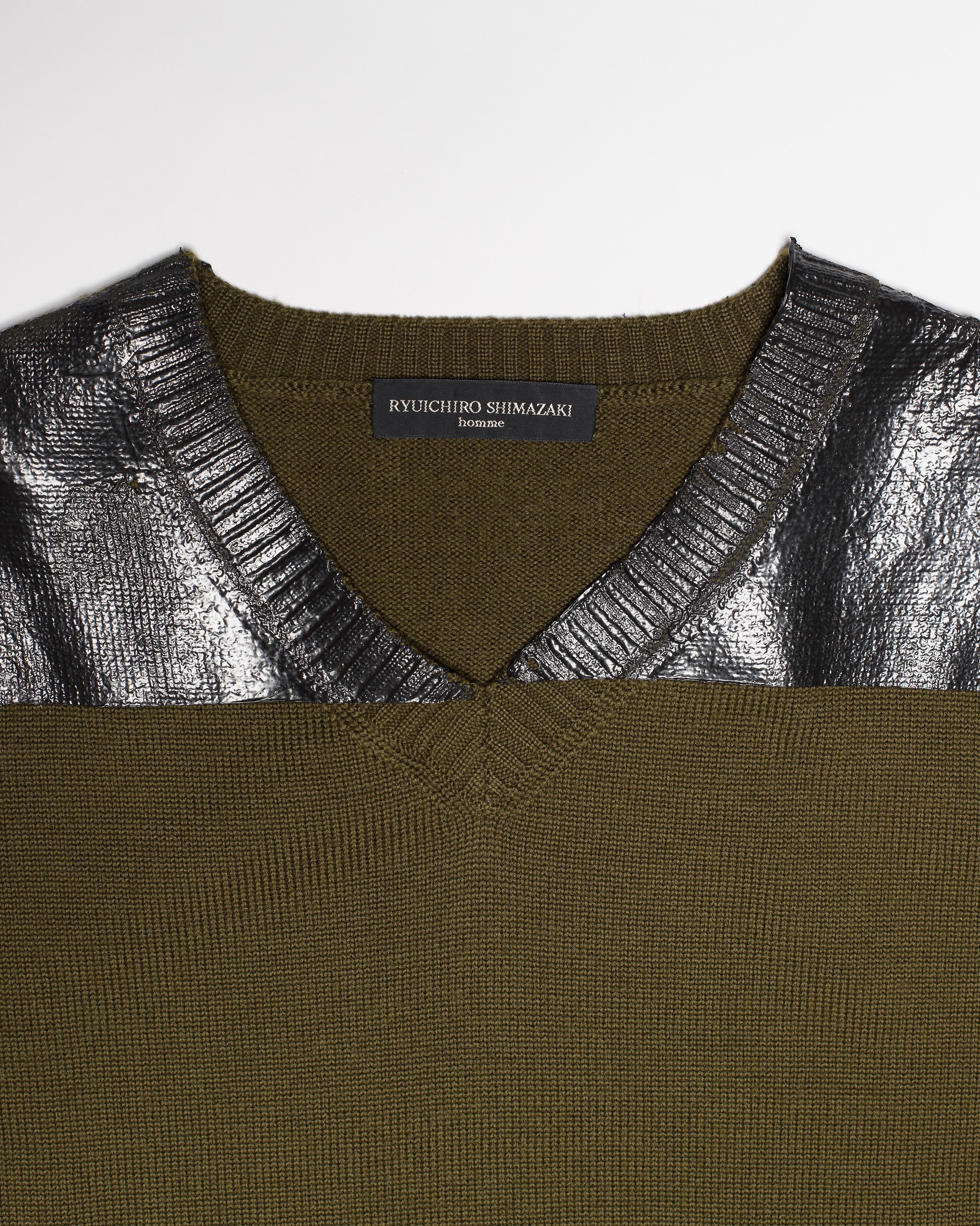 Ryuichiro Shimazaki Ryuichiro Shimazaki Coated V-Neck Sweater Size US L / EU 52-54 / 3 - 4 Thumbnail