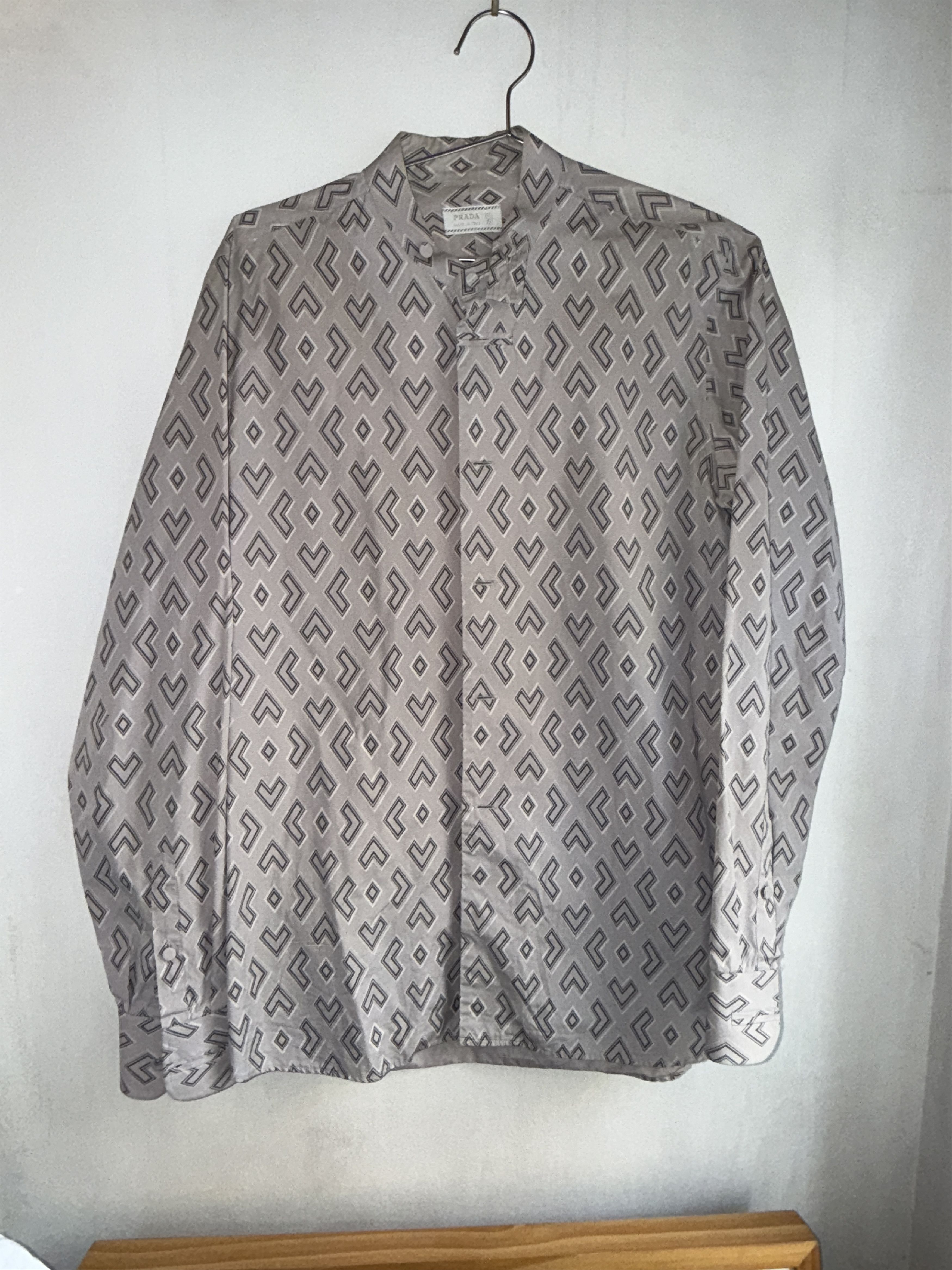 Prada Prada Collarless Geometric Shirt – Size 39 Size US M / EU 48-50 / 2 - 1 Thumbnail