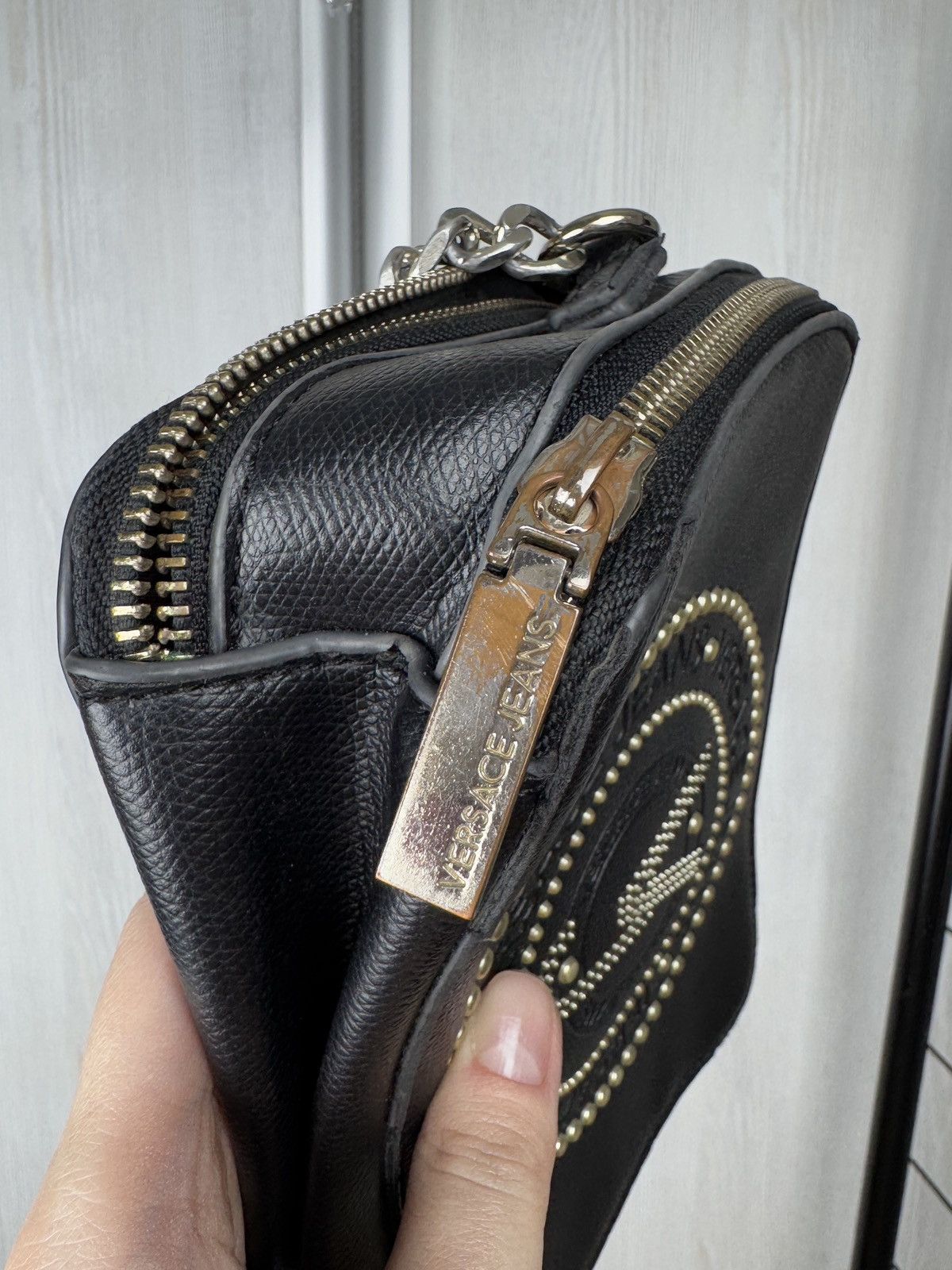 Versace Jeans Couture Versace Jeans Couture big logo faux leather clutch bag Size ONE SIZE - 14 Thumbnail