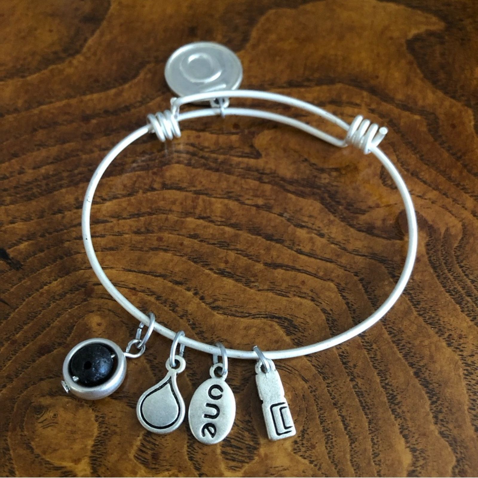 Jewelry Doterra Matte Silver Metal Charm Adjustable Bangle Bracelet, Women's