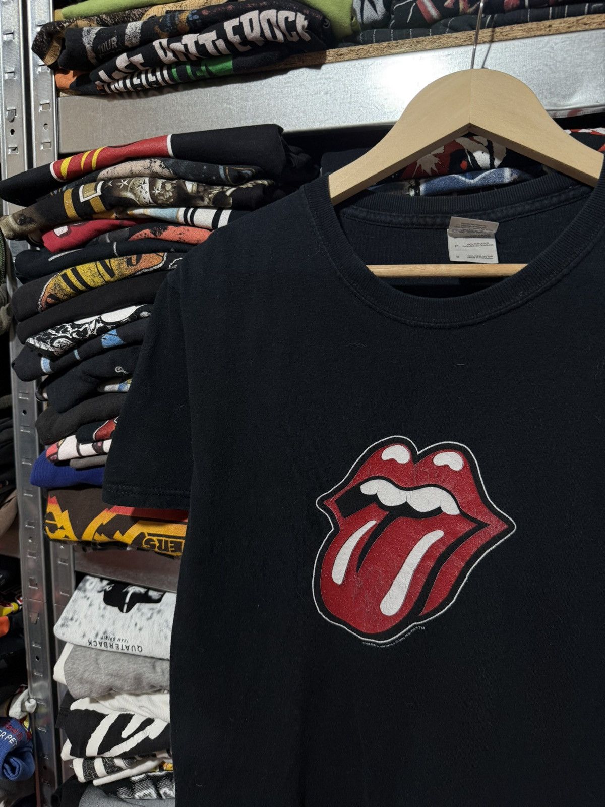 Vintage Vintage 2005 Rolling Stones Rock Band Tour T-Shirt Y2K Hype Size US S / EU 44-46 / 1 - 3 Thumbnail