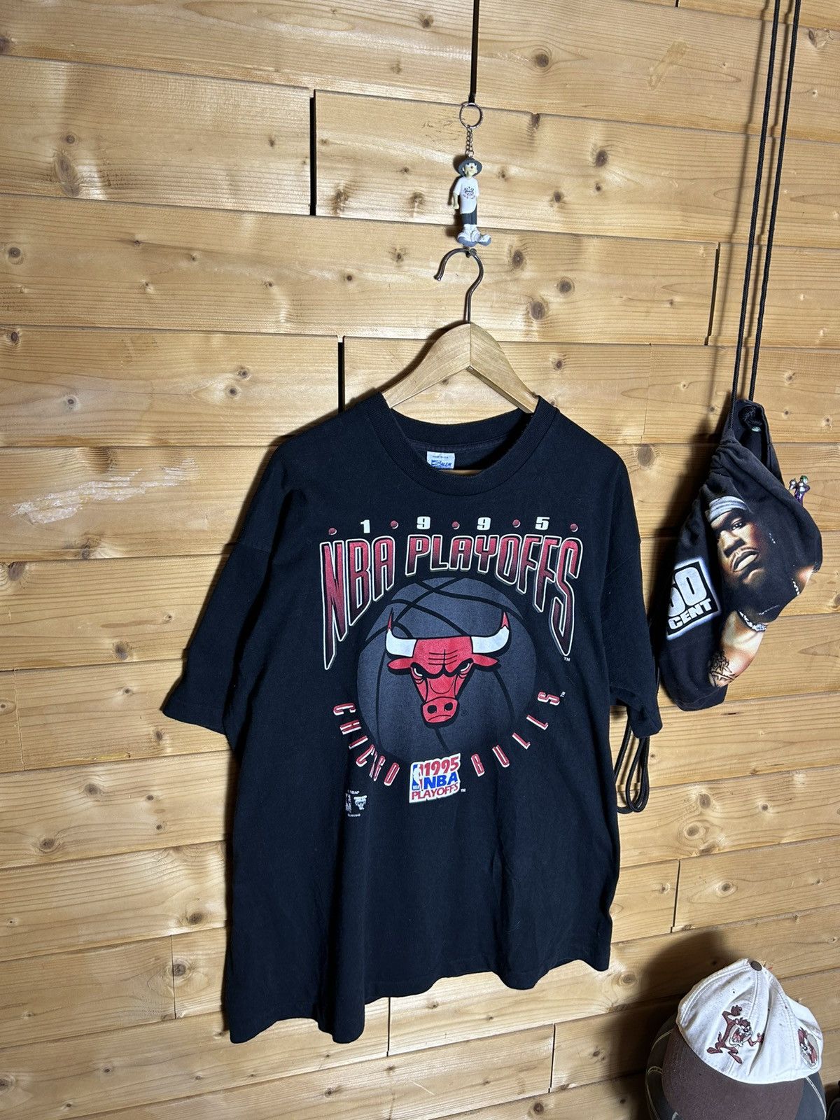 NBA Vintage 1995 Chicago Bulls single stitch t shirt Size US XL / EU 56 / 4 - 3 Thumbnail