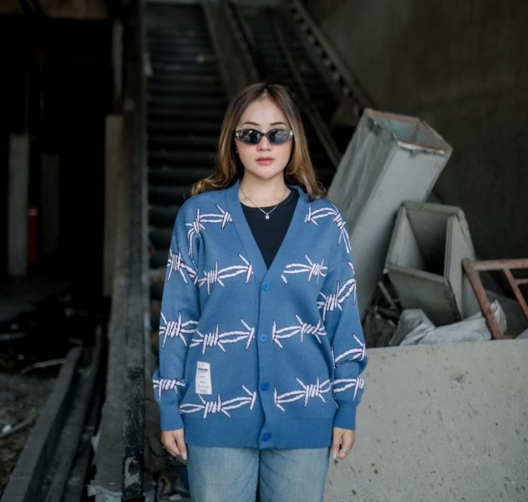 Japanese Brand Blue Japanese style harajuku knitwear Size US M / EU 48-50 / 2 - 1 Thumbnail
