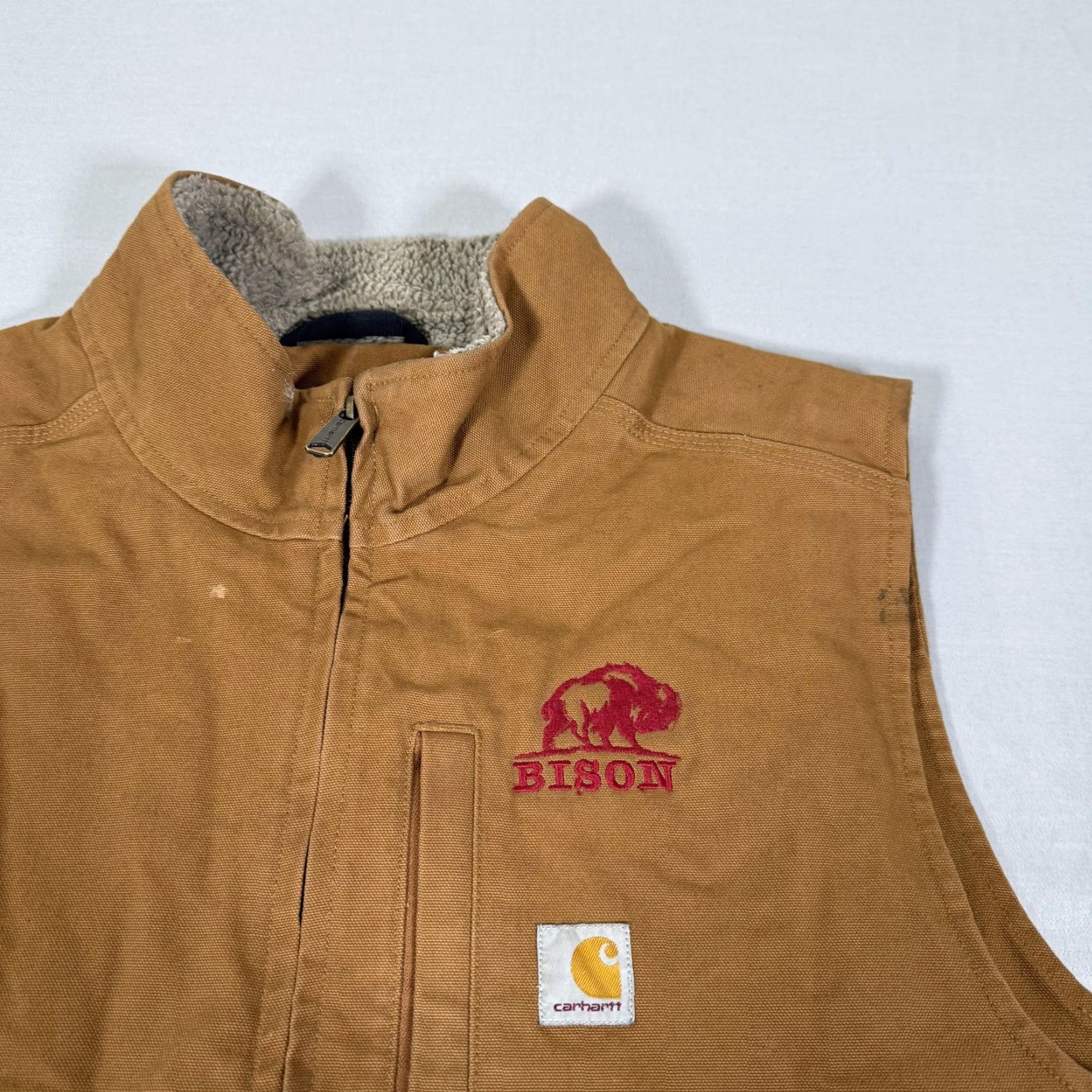 Carhartt VINTAGE Carhartt Vest Mens 2XL Brown Canvas Sherpa Lined Zip Up Work Duck 104277 Size US XXL / EU 58 / 5 - 3 Thumbnail