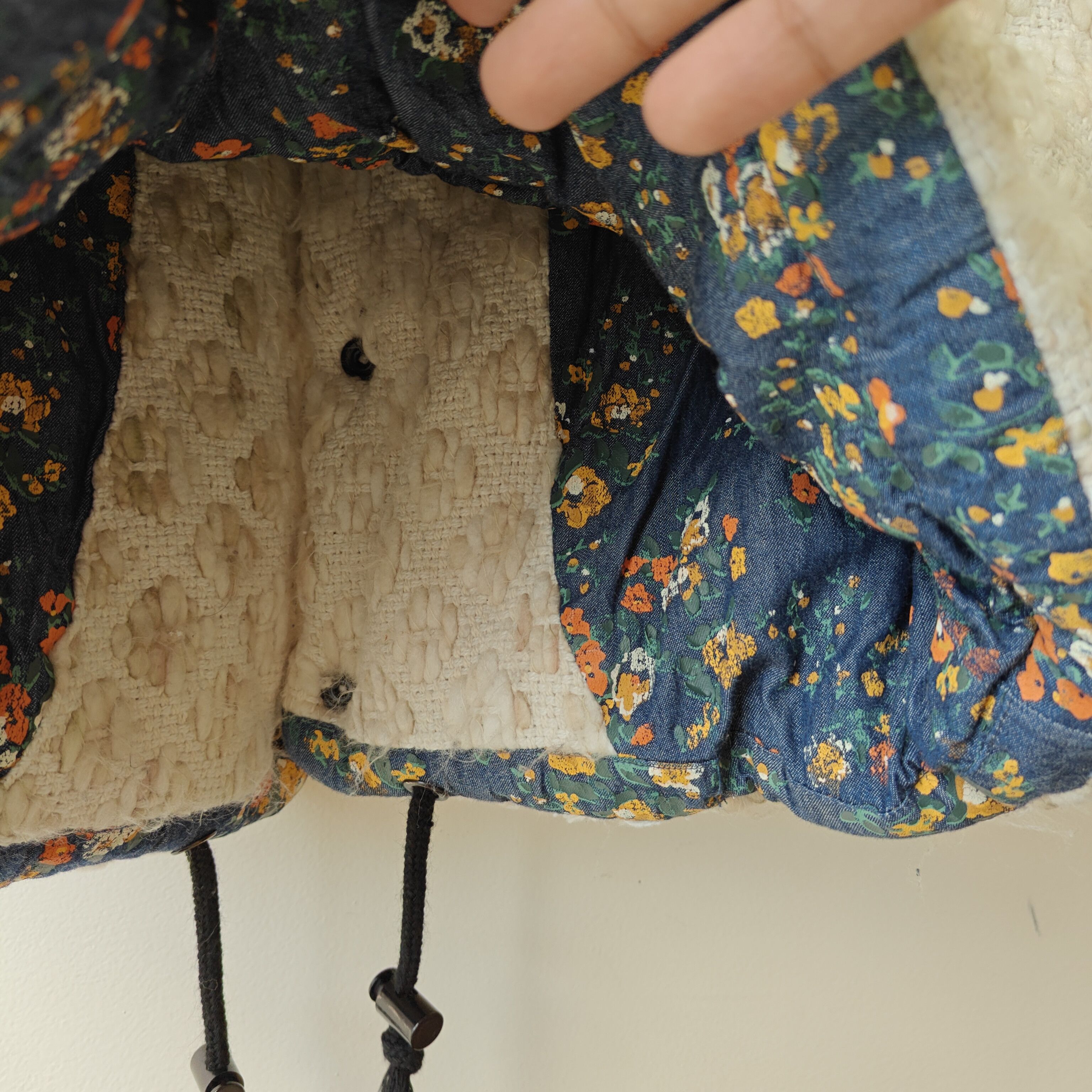 Monitaly rare embroidery puffy hand painted liner vest Size US S / EU 44-46 / 1 - 14 Thumbnail