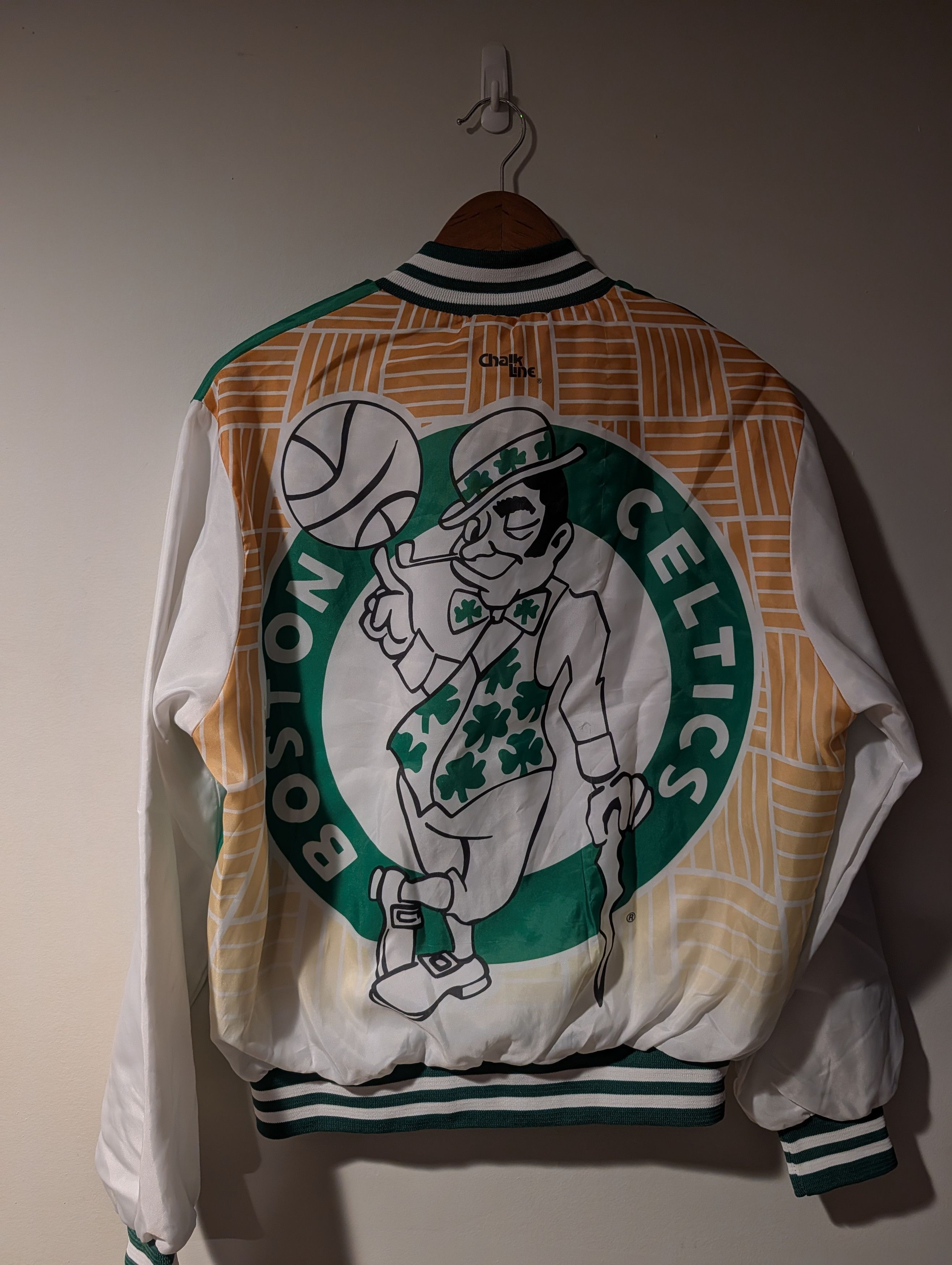 Chalk Line Vtg Boston Celtics Chalk Line Satin Jacket Made in USA NBA Size US M / EU 48-50 / 2 - 1 Thumbnail