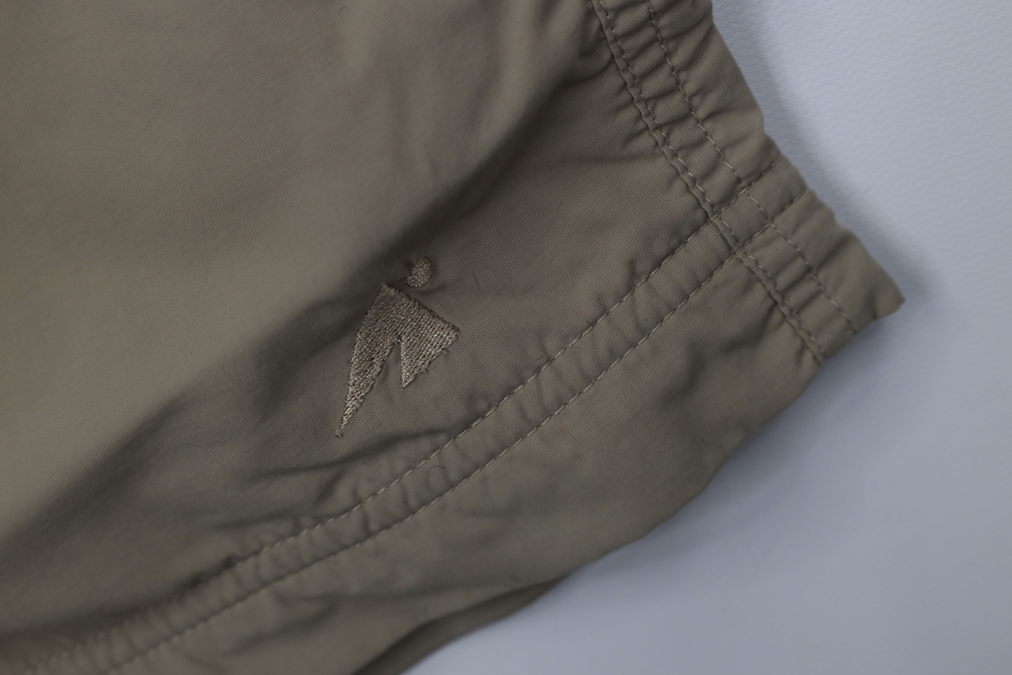 Vintage Vintage 90s Streetwear Above Knee Trekking Cargo Shorts Tan Size US 36 / EU 52 - 5 Thumbnail