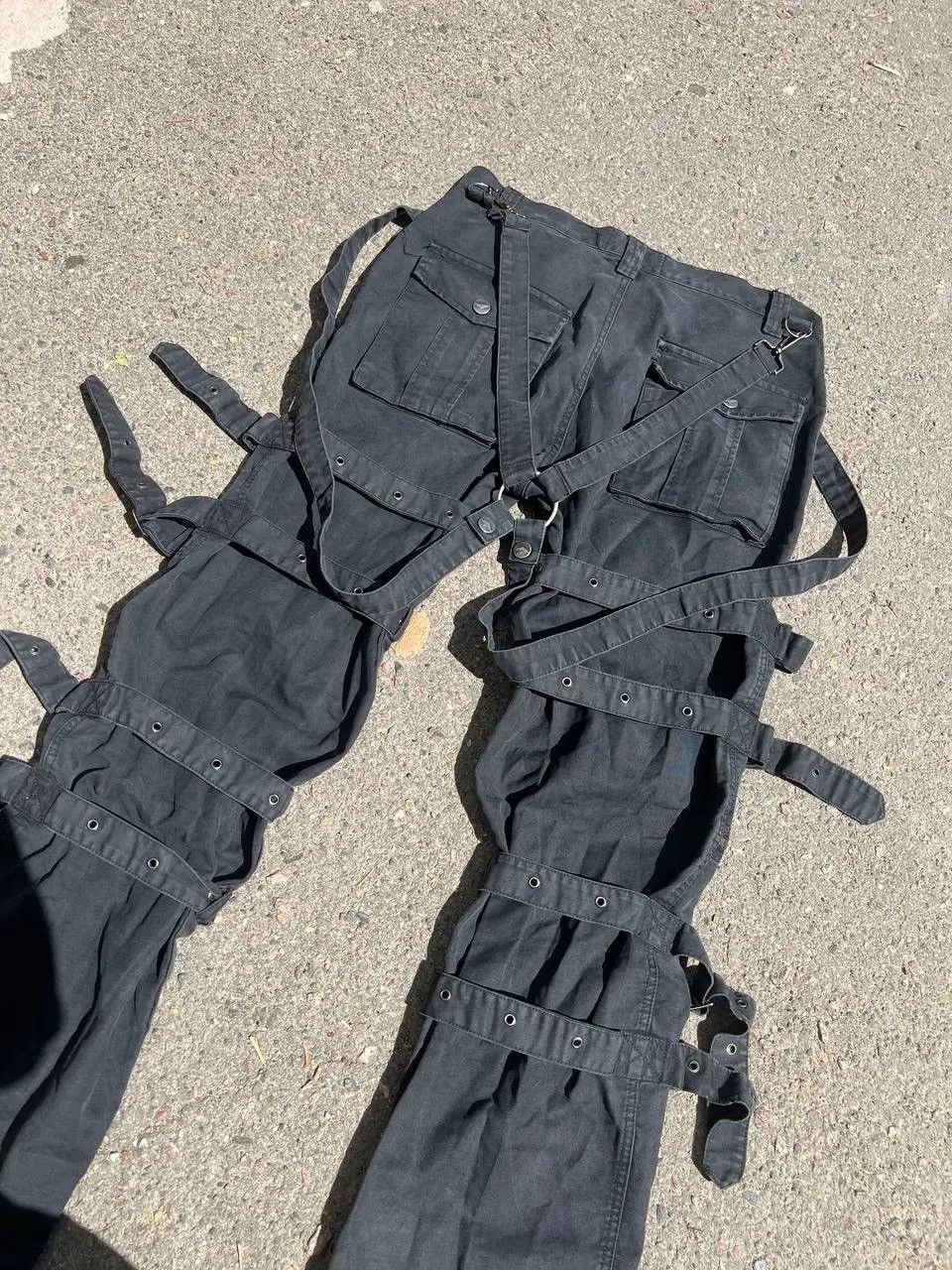 Vintage Vintage Y2K Queen of Darkness Harness Bondage Pun Goth Opium Size US 32 / EU 48 - 8 Thumbnail