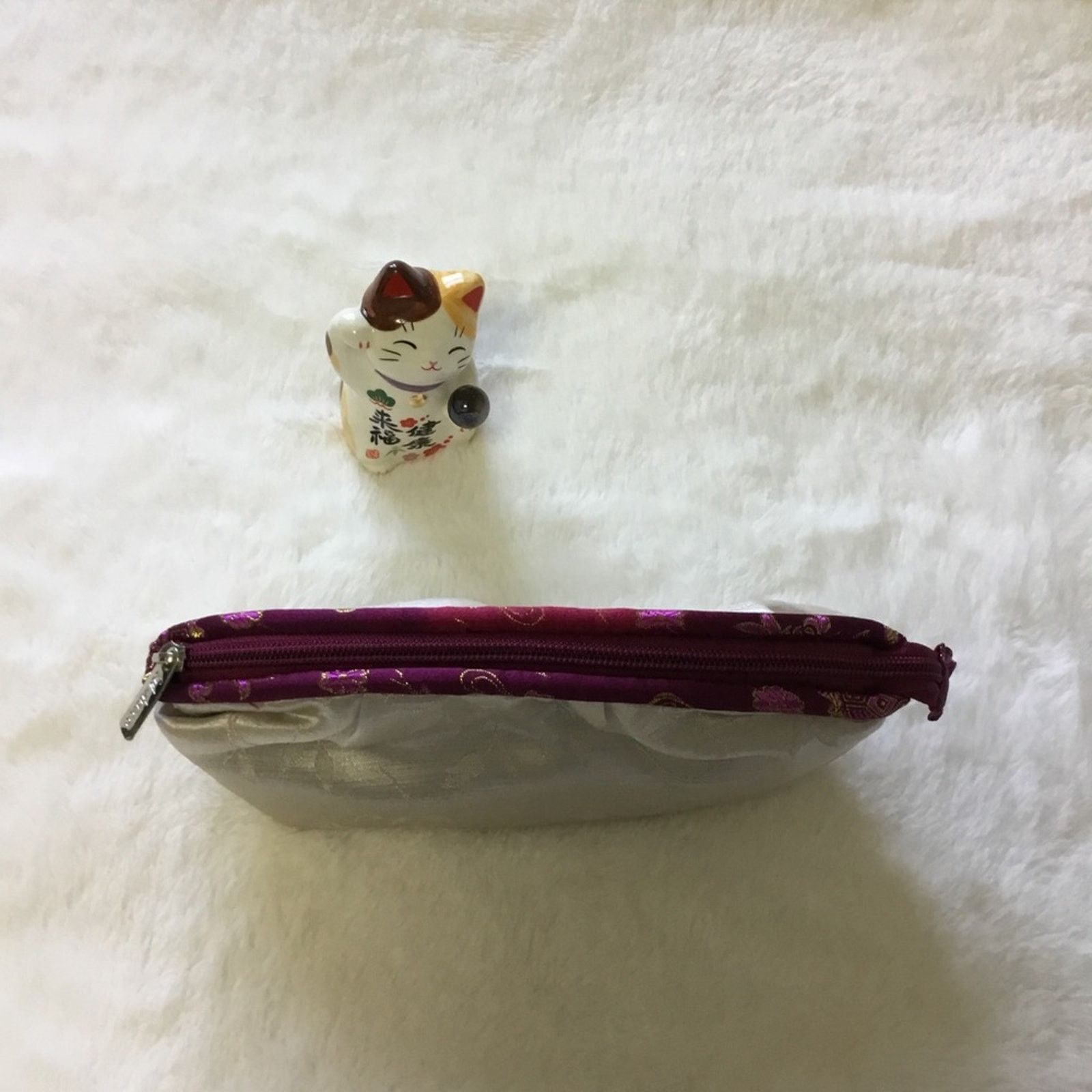 Other Sulwhasoo Silver Cosmetic Bag Size ONE SIZE - 2 Thumbnail