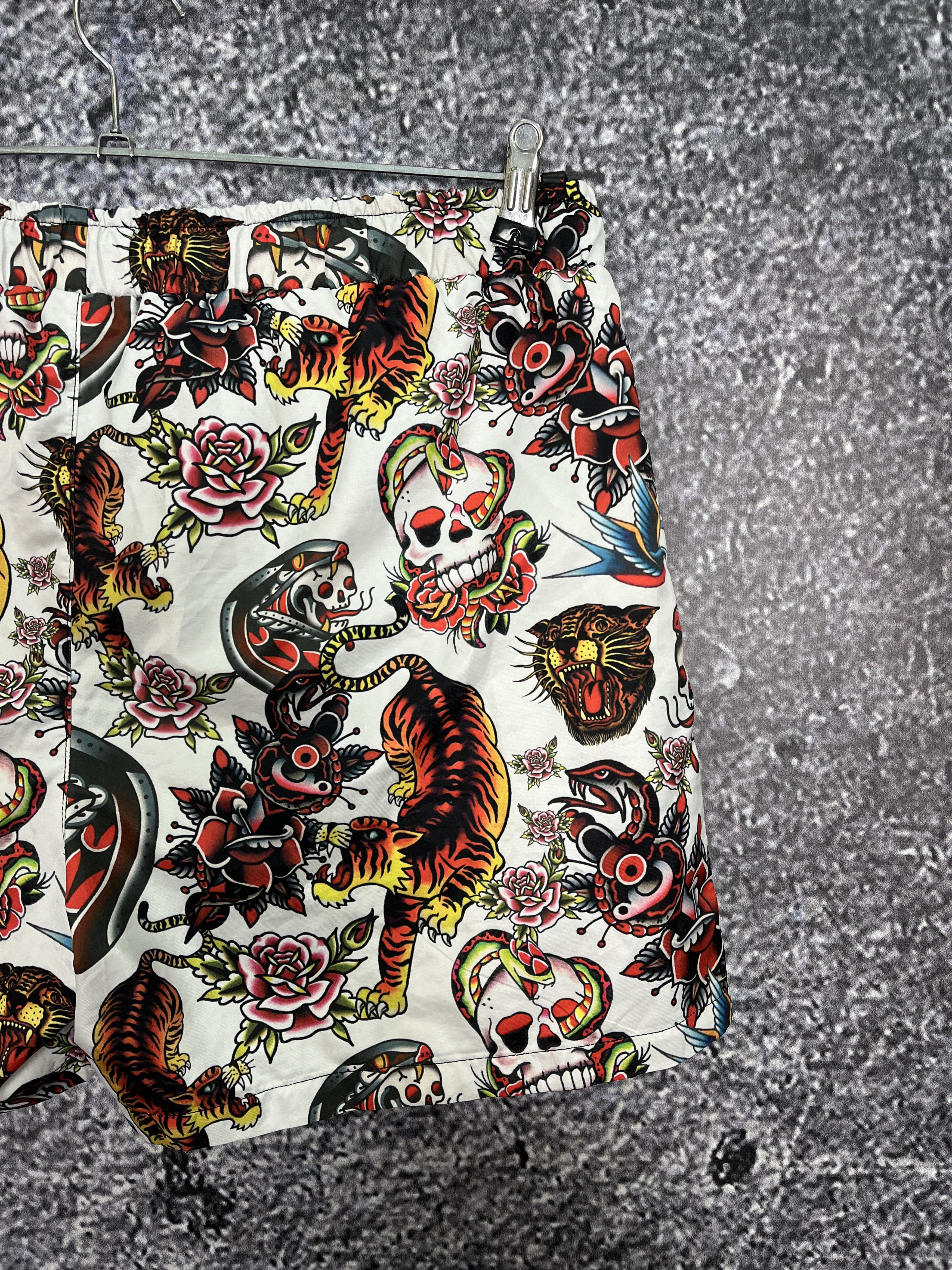 Vintage Japanese Shorts Tattoo Tiger Print Y2K Size L Ed Hardy Style Size US 36 / EU 52 - 7 Thumbnail
