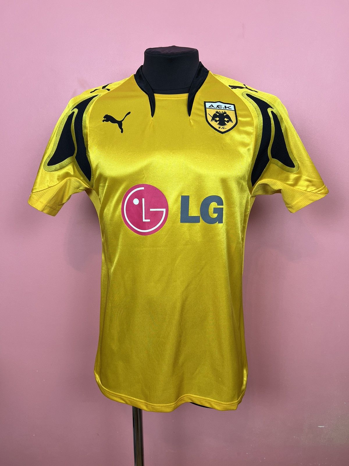Puma Puma aek Greece soccer jersey football 2011 2012 Size US M / EU 48-50 / 2 - 1 Thumbnail