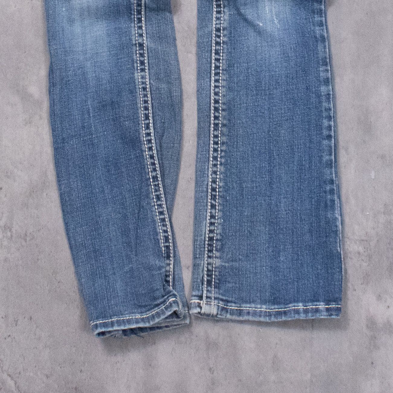 True Religion Y2K's 00's LA Idol's Gem Embellished Skinny Denim Jean's Size US 26 / EU 42 - 3 Thumbnail