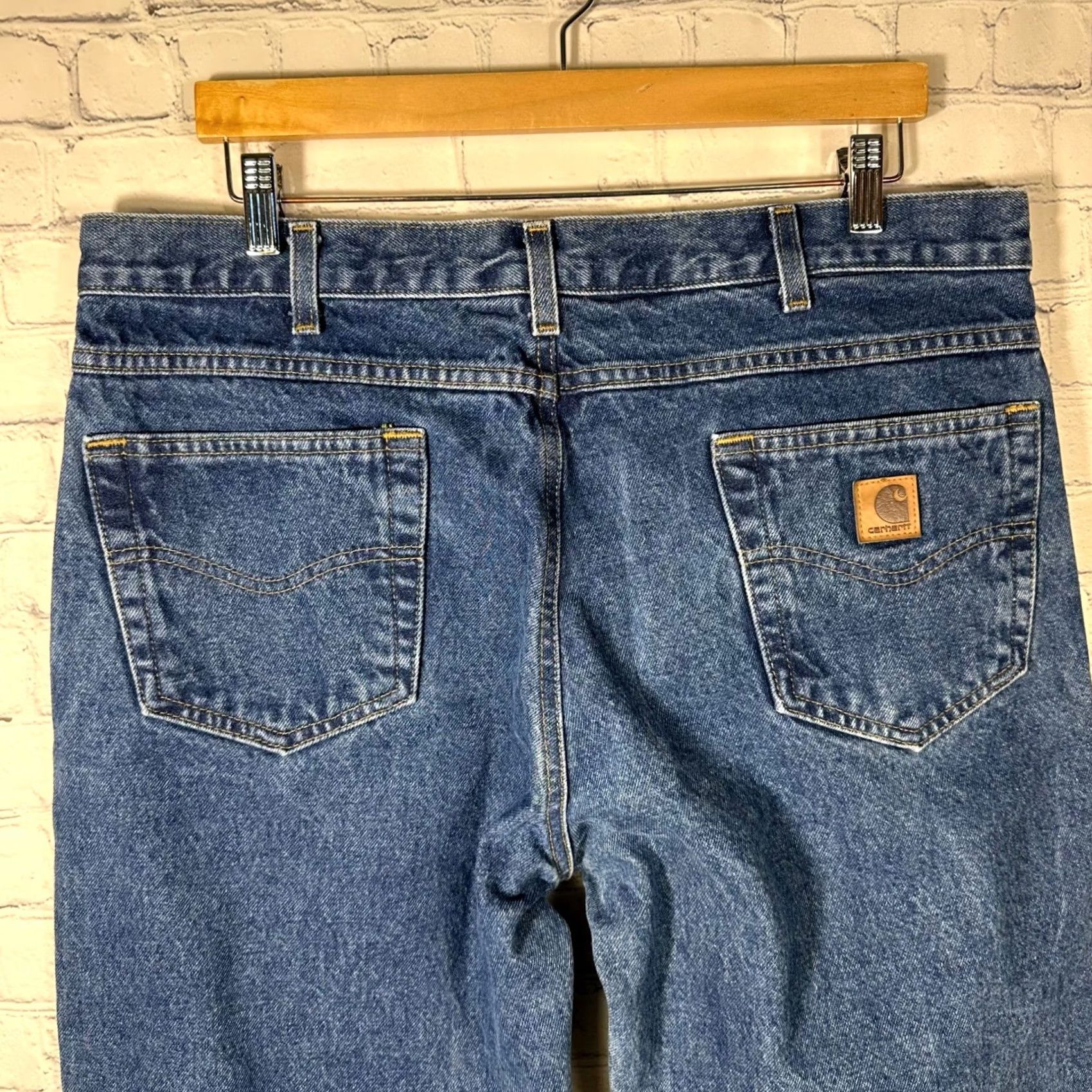 Carhartt Carhartt Mens Jeans Relaxed Fit Tapered Leg Medium Wash Blue Denim 36x28 Size US 36 / EU 52 - 7 Thumbnail
