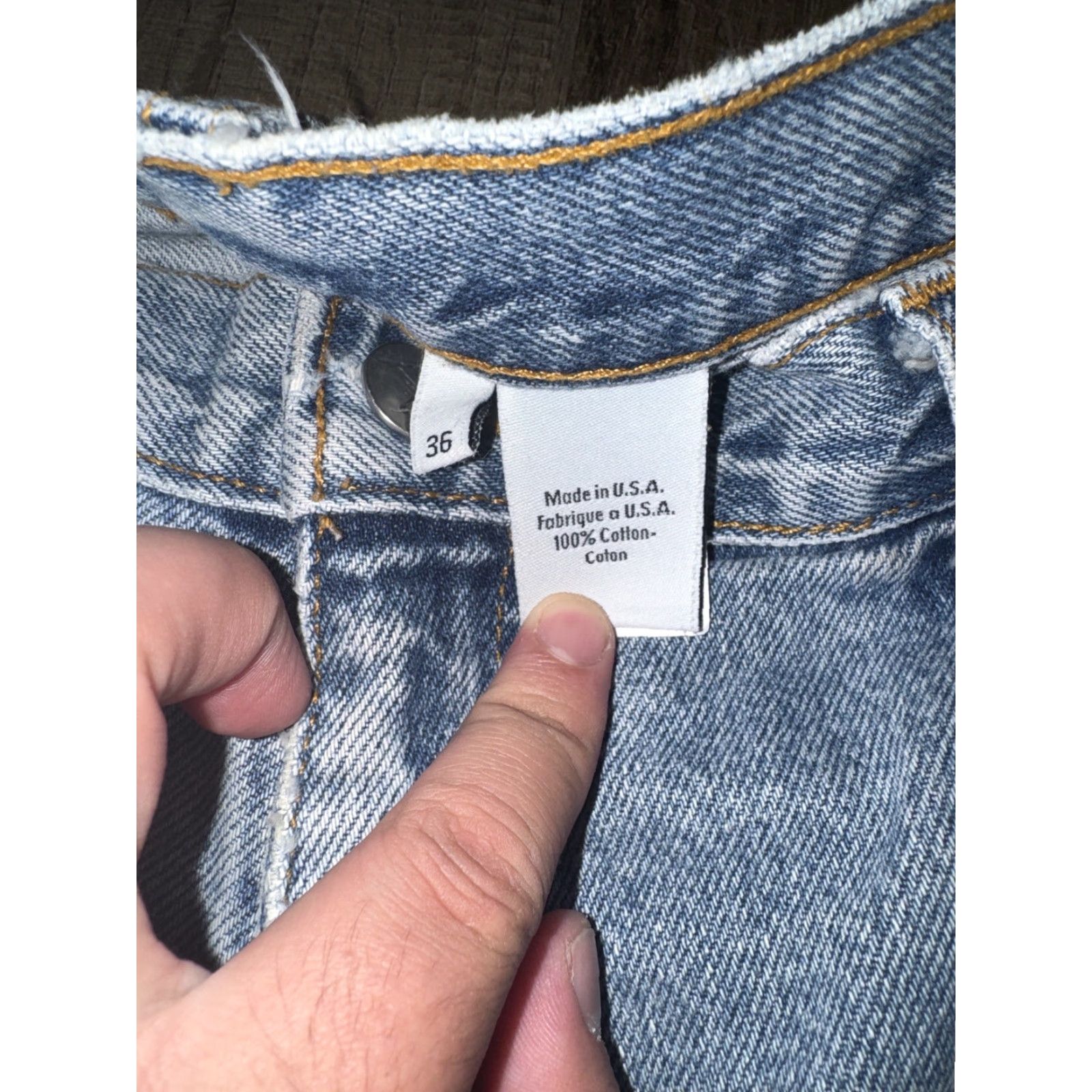 Calvin Klein VINTAGE Calvin Klein Jeans Men 36 Inseam 29 Denim Blue Light Wash USA Straight Size US 36 / EU 52 - 4 Thumbnail