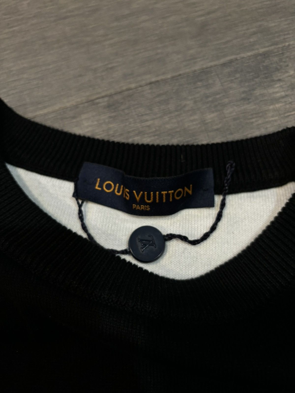 Louis Vuitton LV Monogram Crewneck Medium Size US M / EU 48-50 / 2 - 2 Thumbnail