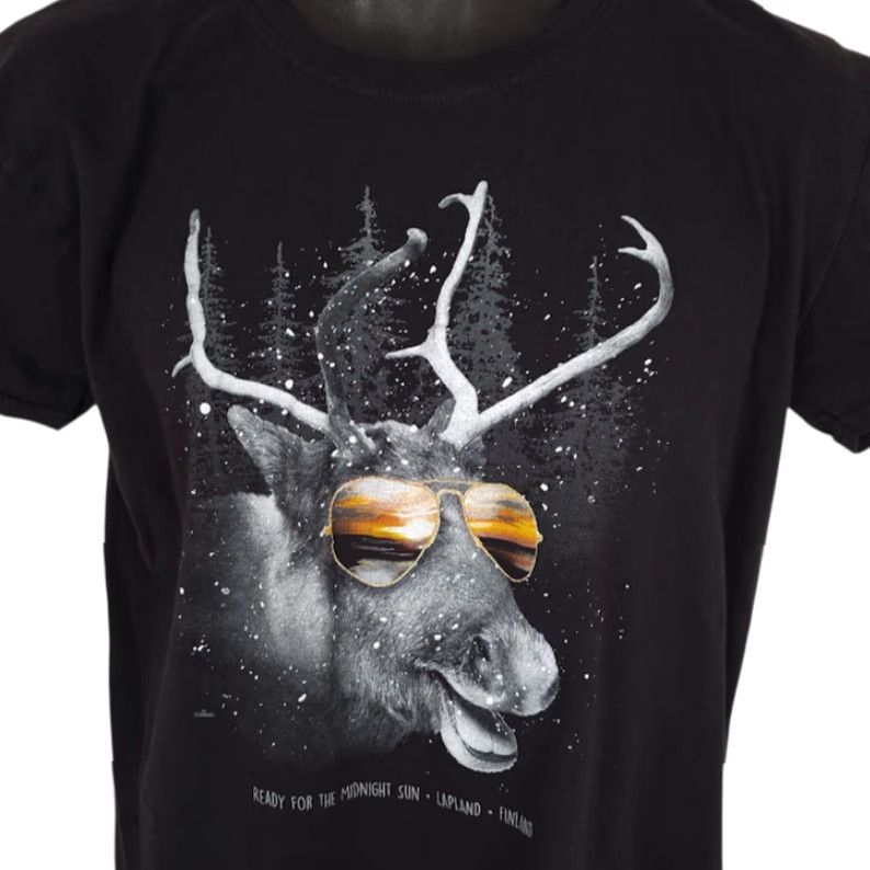 Fruit Of The Loom VINTAGE Lapland Finland T Shirt Mens Size Medium Black Midnight Sun Reindeer Size US M / EU 48-50 / 2 - 2 Thumbnail