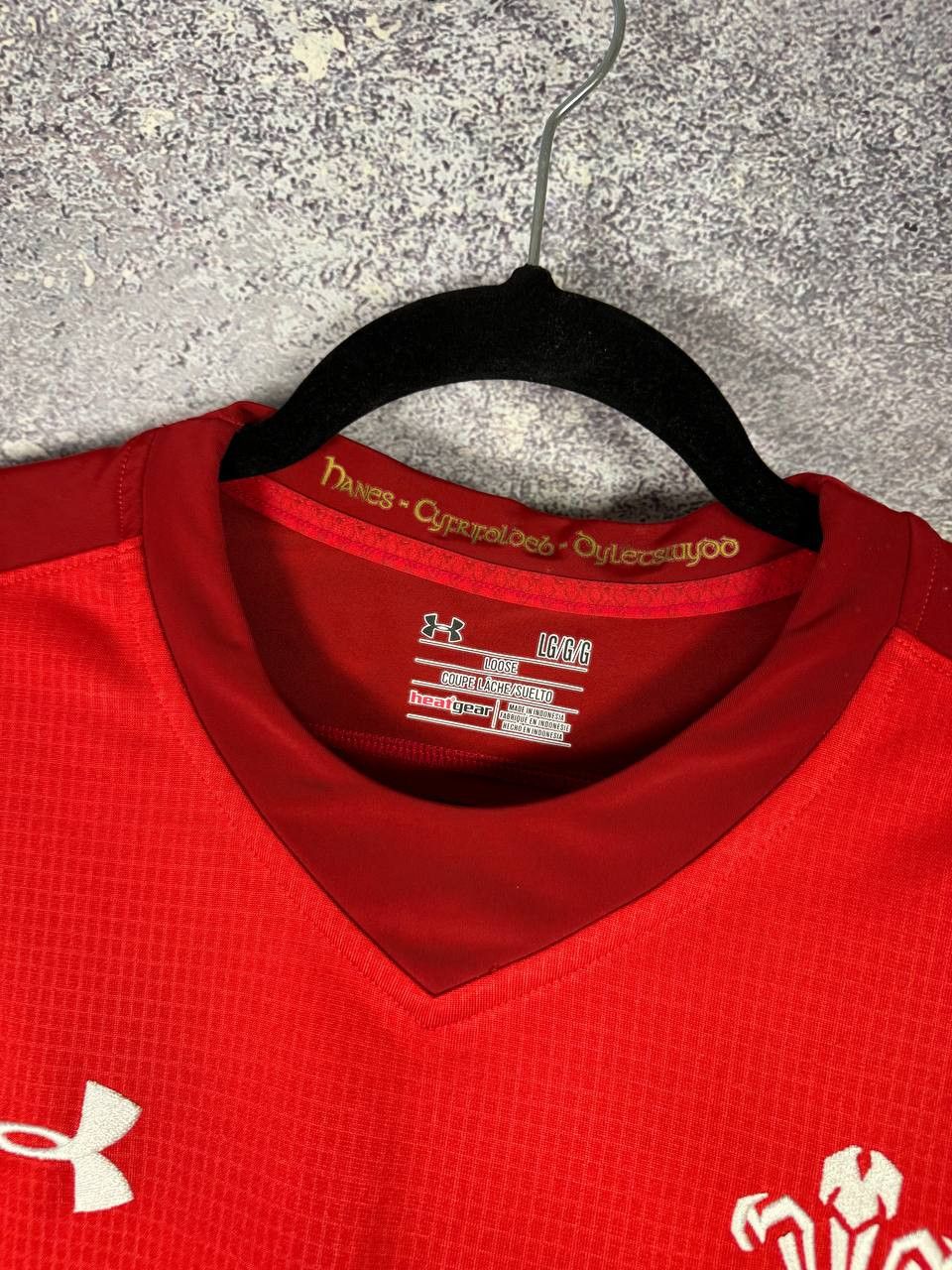 Under Armour Men's Rugby Union Wales 2015/16 Home Shirt Jersey UA Size US L / EU 52-54 / 3 - 9 Thumbnail
