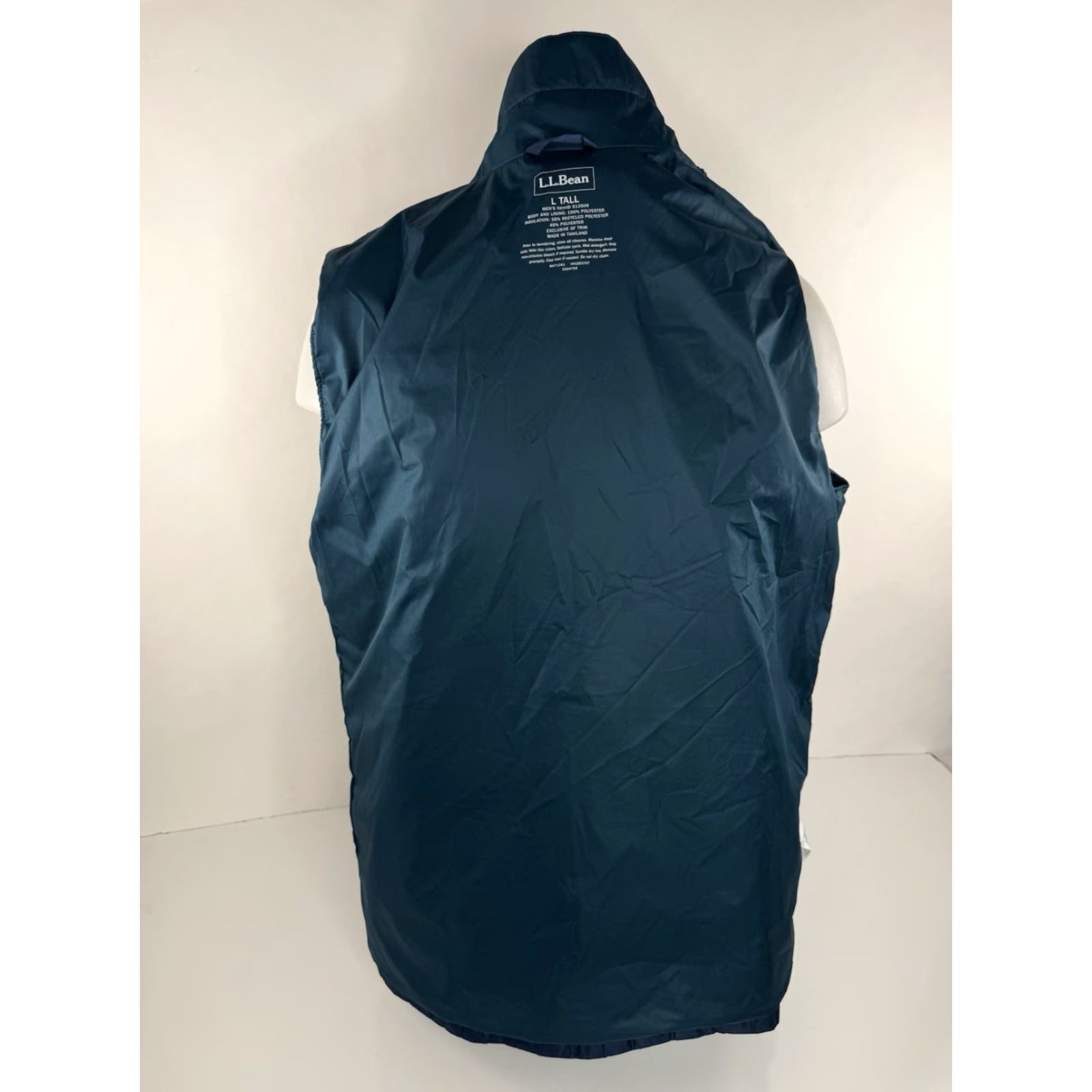 Vintage VINTAGE LL BEAN Mens Vest Packable Quilted Zip LT Tall Blue Gray Mens Size LT Vest Womens? Size US L / EU 52-54 / 3 - 4 Thumbnail