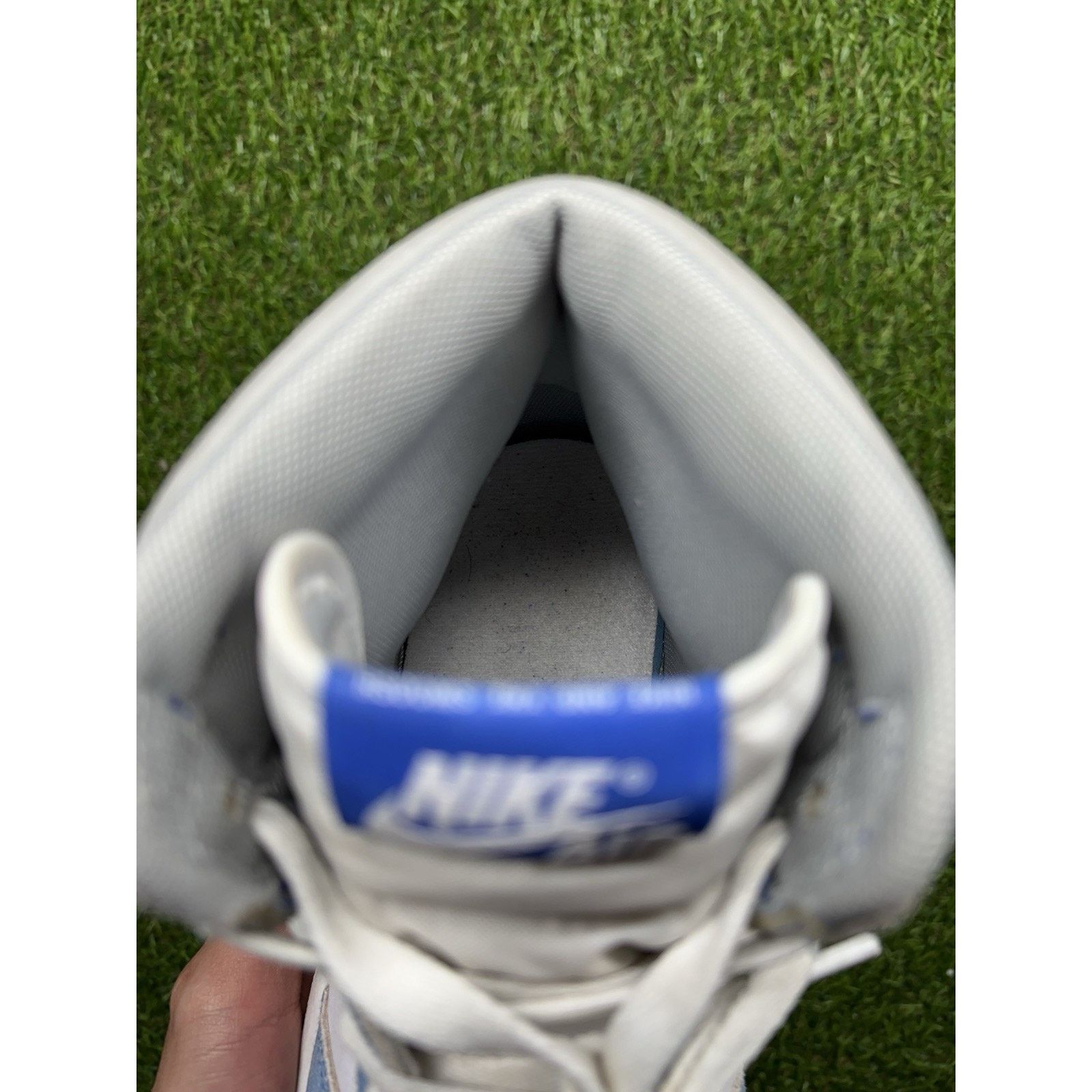 Jordan Brand Size 8.5 - Jordan 1 Retro OG High Hyper Royal | GREAT COND! Size US 8.5 / EU 41-42 - 7 Thumbnail