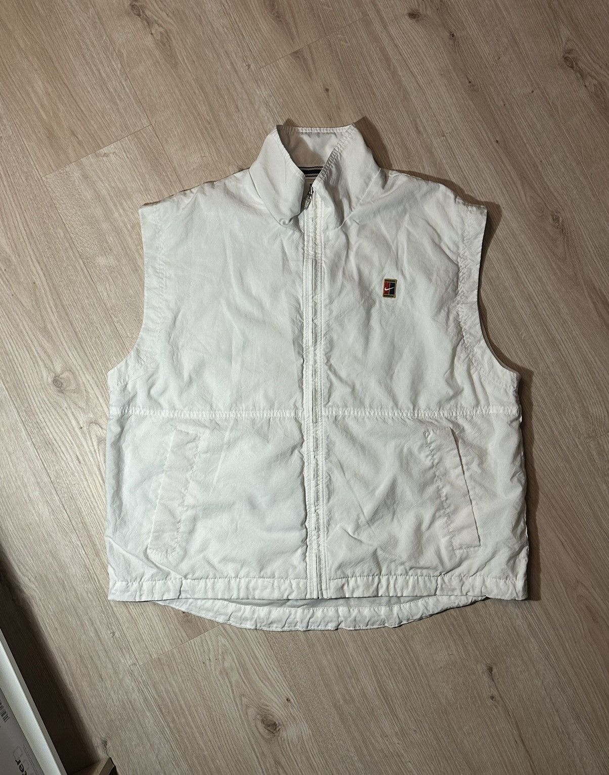 Nike Vintage Nike Challenge Court White Vest Size US M / EU 48-50 / 2 - 1 Thumbnail