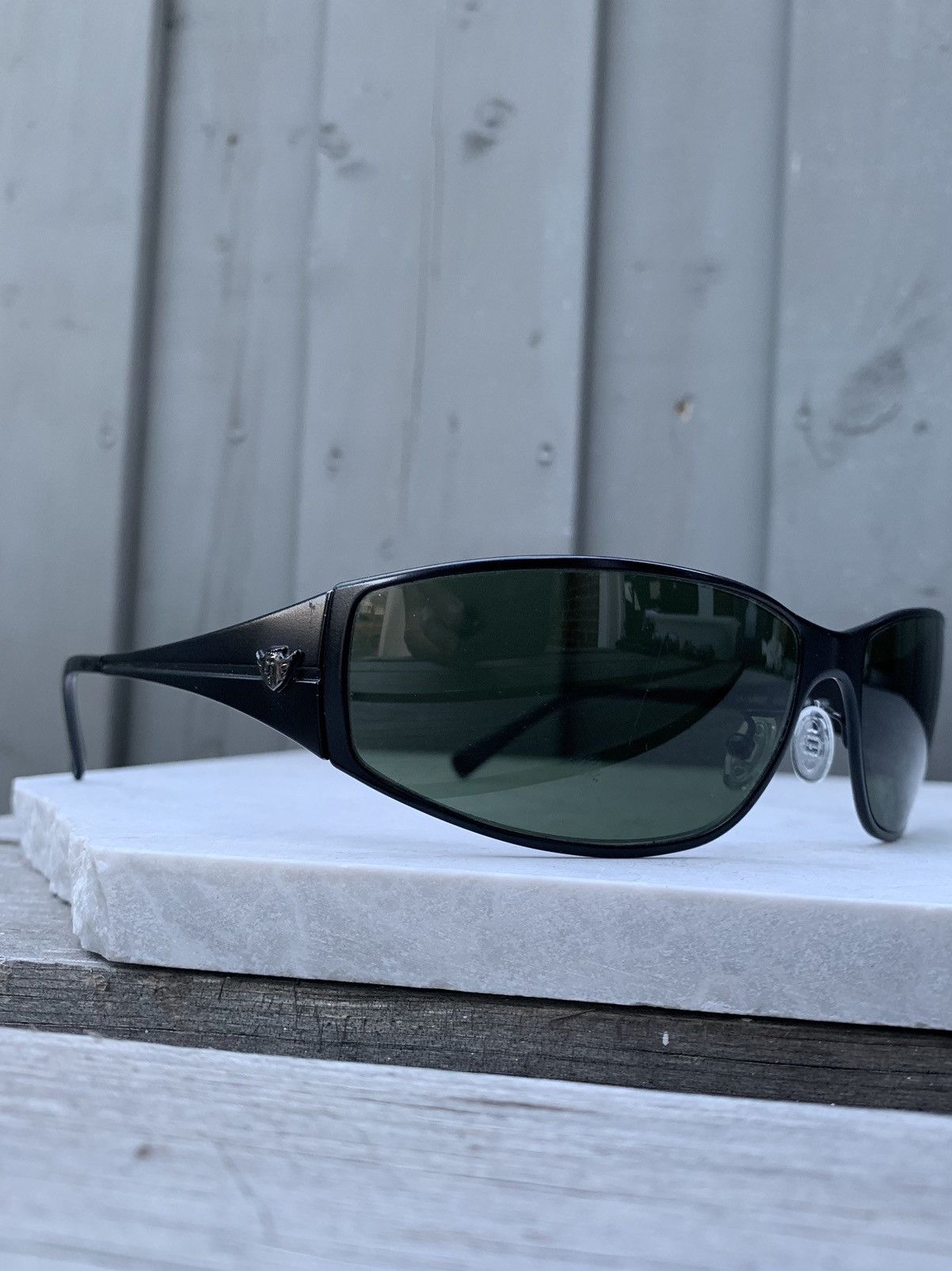 Oakley police glasses deals