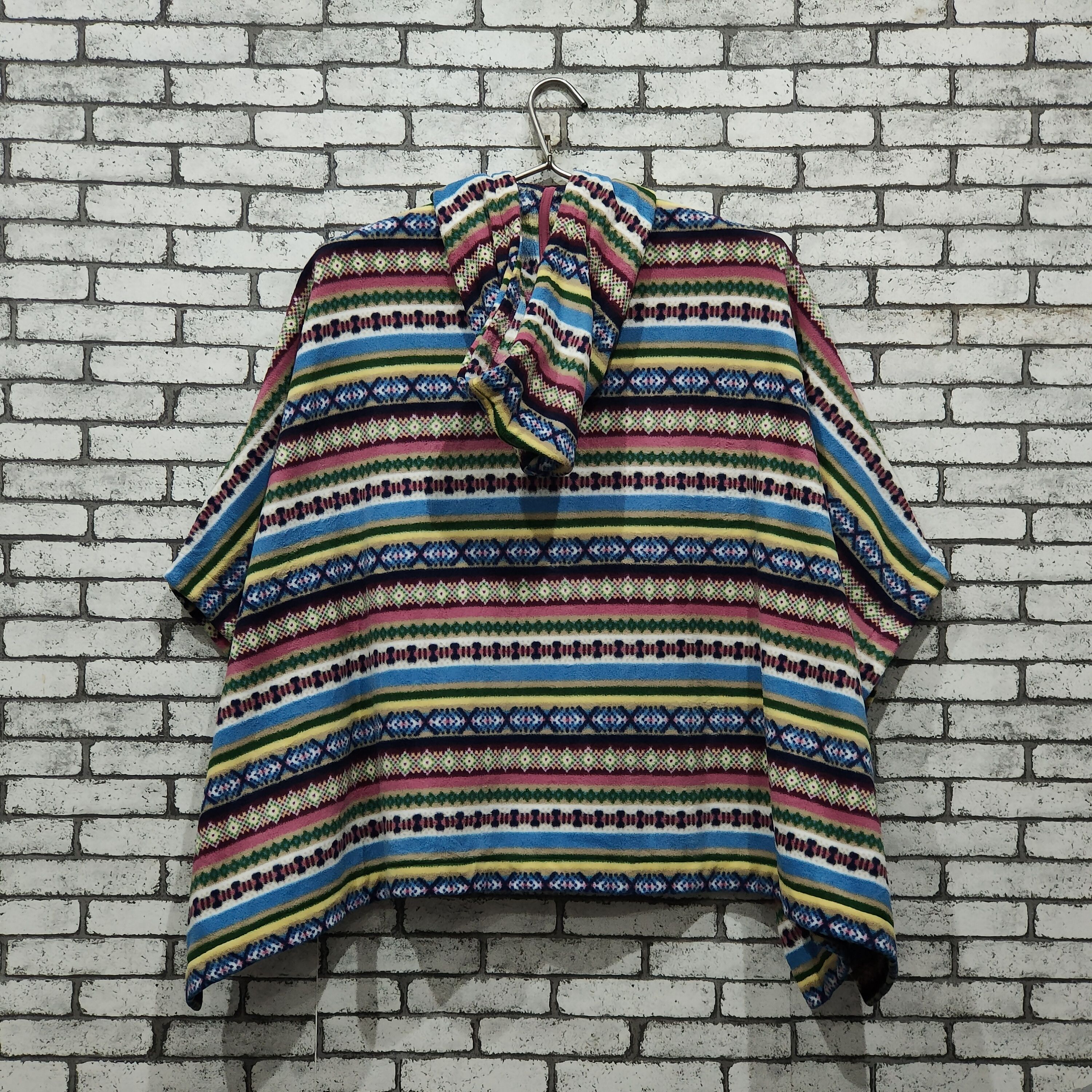 Uniqlo 🔥Uniqlo poncho fleece hoodie Size US XXL / EU 58 / 5 - 4 Thumbnail