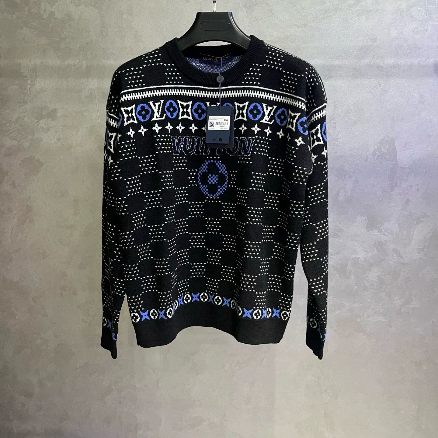 Louis Vuitton Louis Vuitton Retro Printed Black T-Shirt M Women Size M / US 6-8 / IT 42-44 - 1 Thumbnail