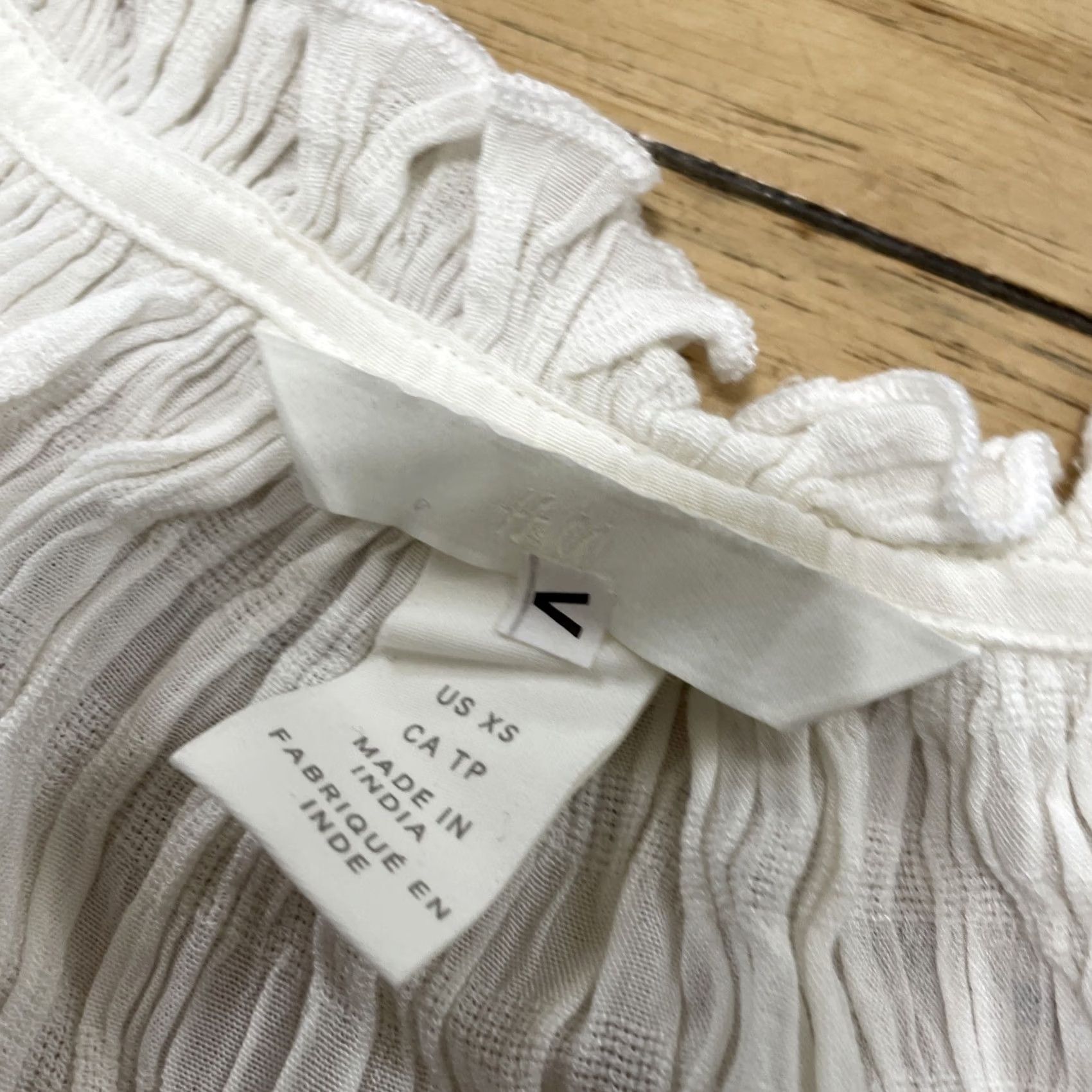 H&M H&M Top Women XS White Pirate Romantic Shirt Oversize Boho Frills Hippie Western Shirt Size XS / US 0-2 / IT 36-38 - 6 Thumbnail