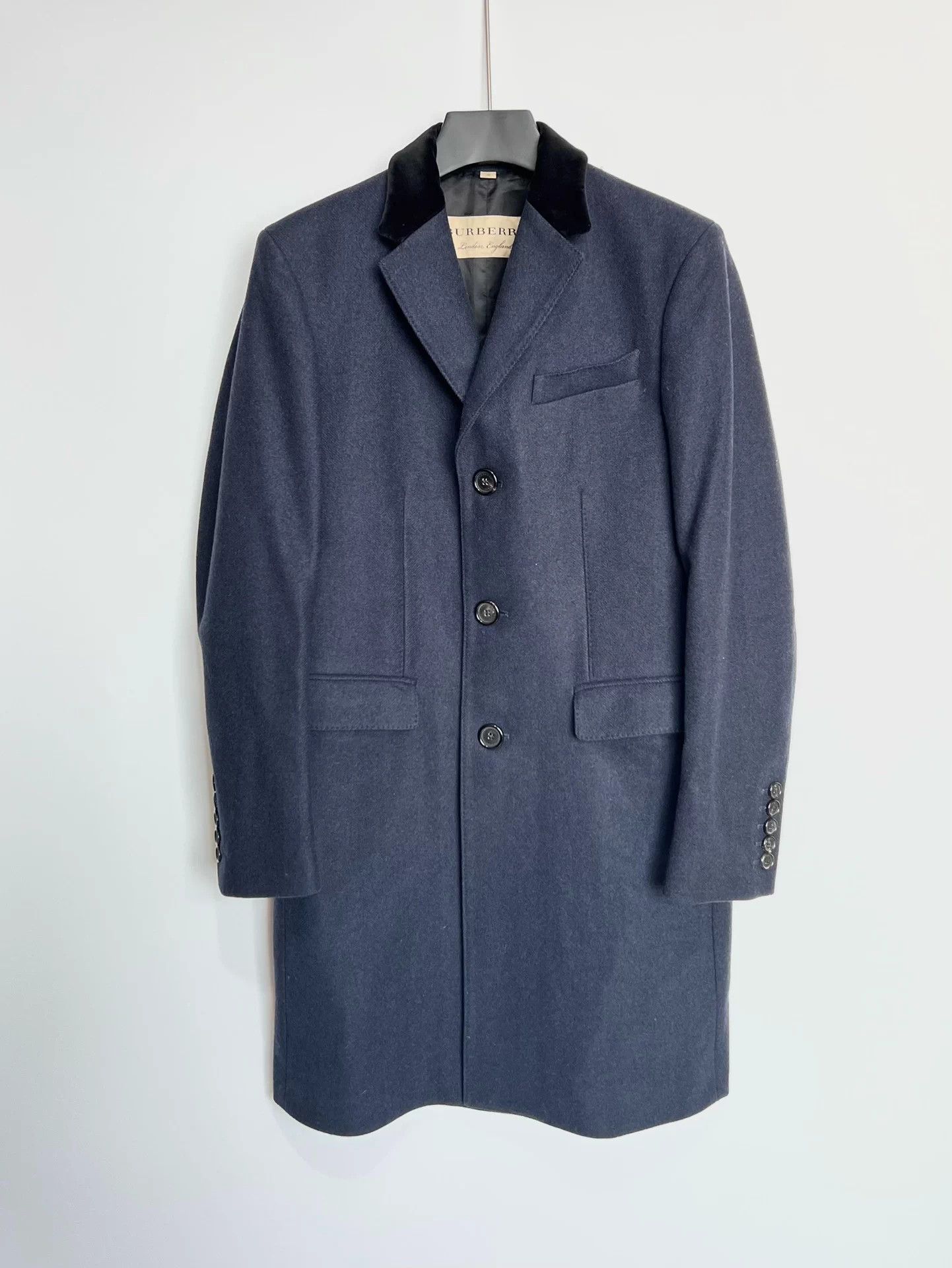 Burberry Burberry Dark Navy Wool Cashmere Chester Coat 48 Size 48S - 1 Thumbnail