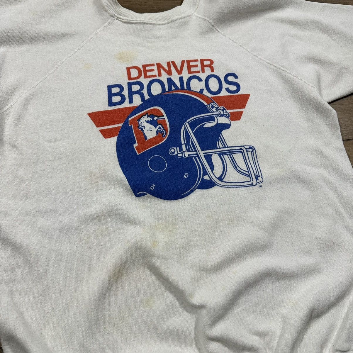 Other Vintage 80s Trench NFL Denver Broncos Crewneck Sweatshirt Size US S / EU 44-46 / 1 - 10 Thumbnail