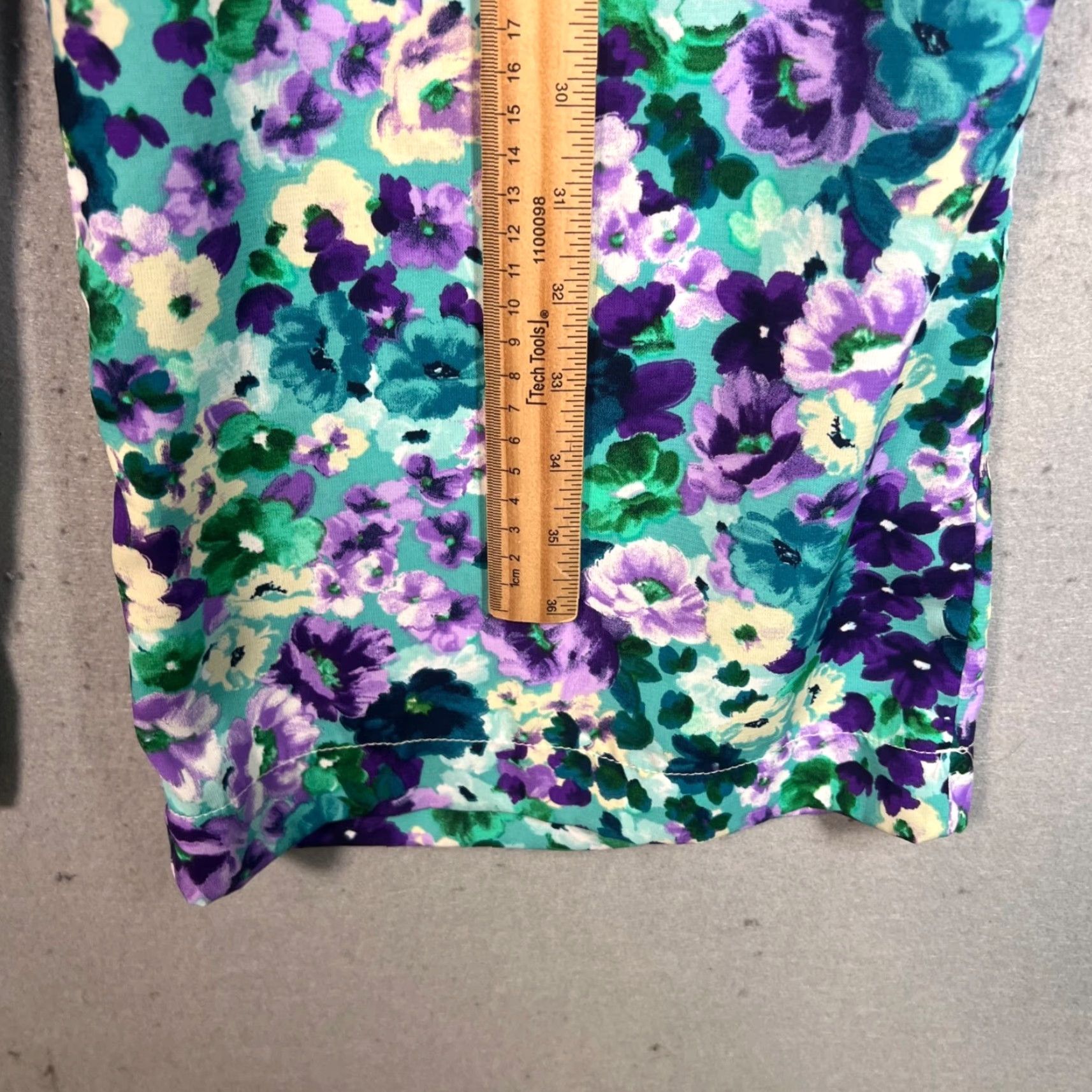 Vintage VIE TA VIE Paris Floral Print Pants Polyester Womens Size 2 - Purple Wide-Leg Ankle 28in Inseam 26in Waist Vintage/Used Size 26" / US 2 / IT 38 - 6 Thumbnail