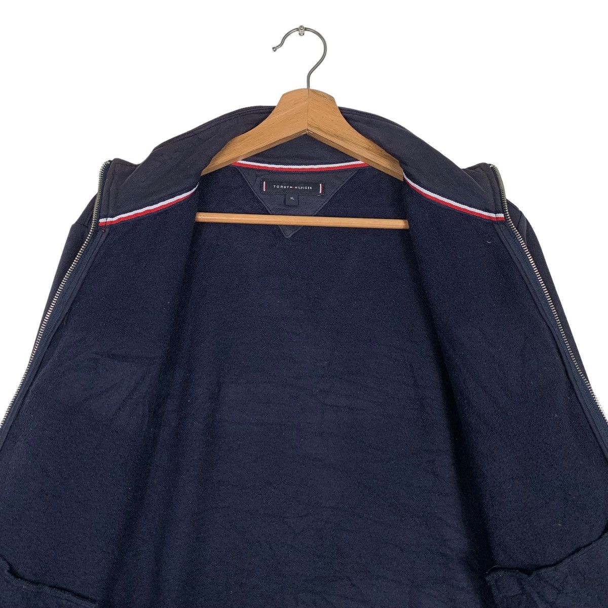 Tommy Hilfiger TOMMY HILFIGER Big Logo Sweater Jacket #0682-C31 Size US XL / EU 56 / 4 - 12 Thumbnail