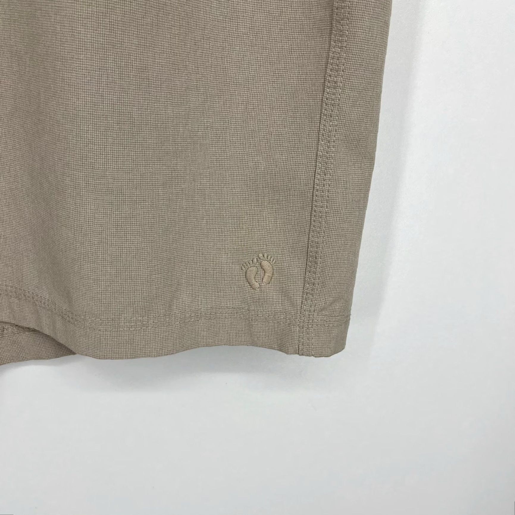 Hang Ten Hang Ten Shorts Mens 40 Beige Flat Front Moisture Wicking Stretch Chino Front Pockets Slim? Regular - Beige - Vintage: No Size US 40 / EU 56 - 4 Thumbnail