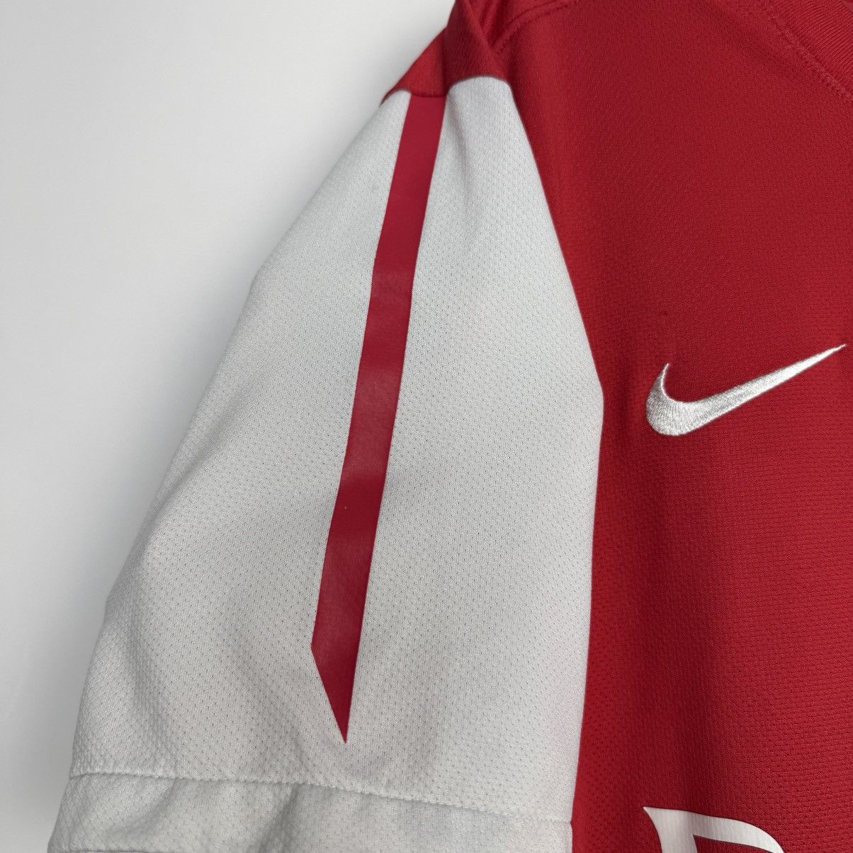 Nike ARSENAL LONDON 2011 2012 HOME FOOTBALL SHIRT SOCCER NIKE Size US L / EU 52-54 / 3 - 11 Thumbnail