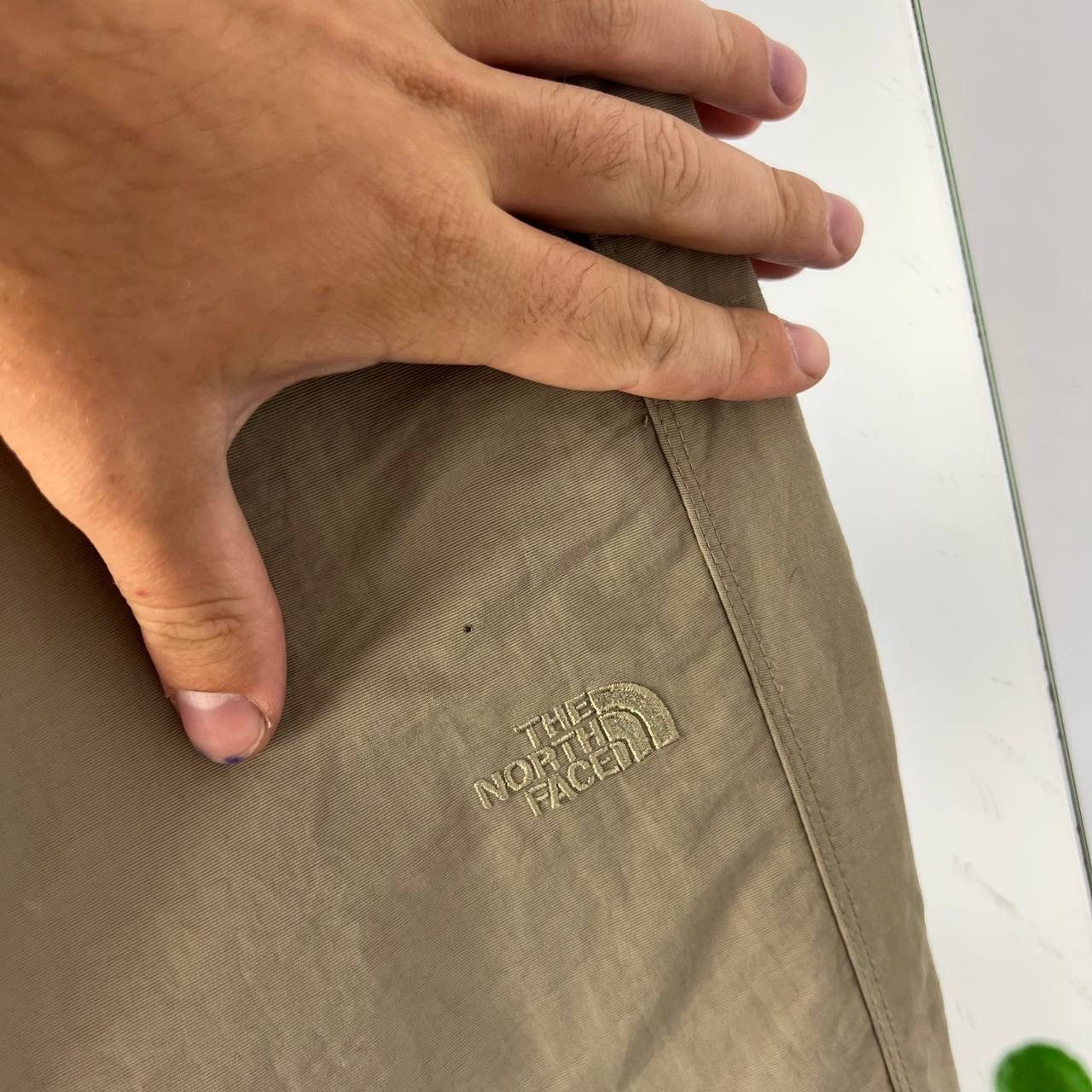 The North Face Vintage The North Face Mini Logo Cargo Track Pants Size US 34 / EU 50 - 4 Thumbnail
