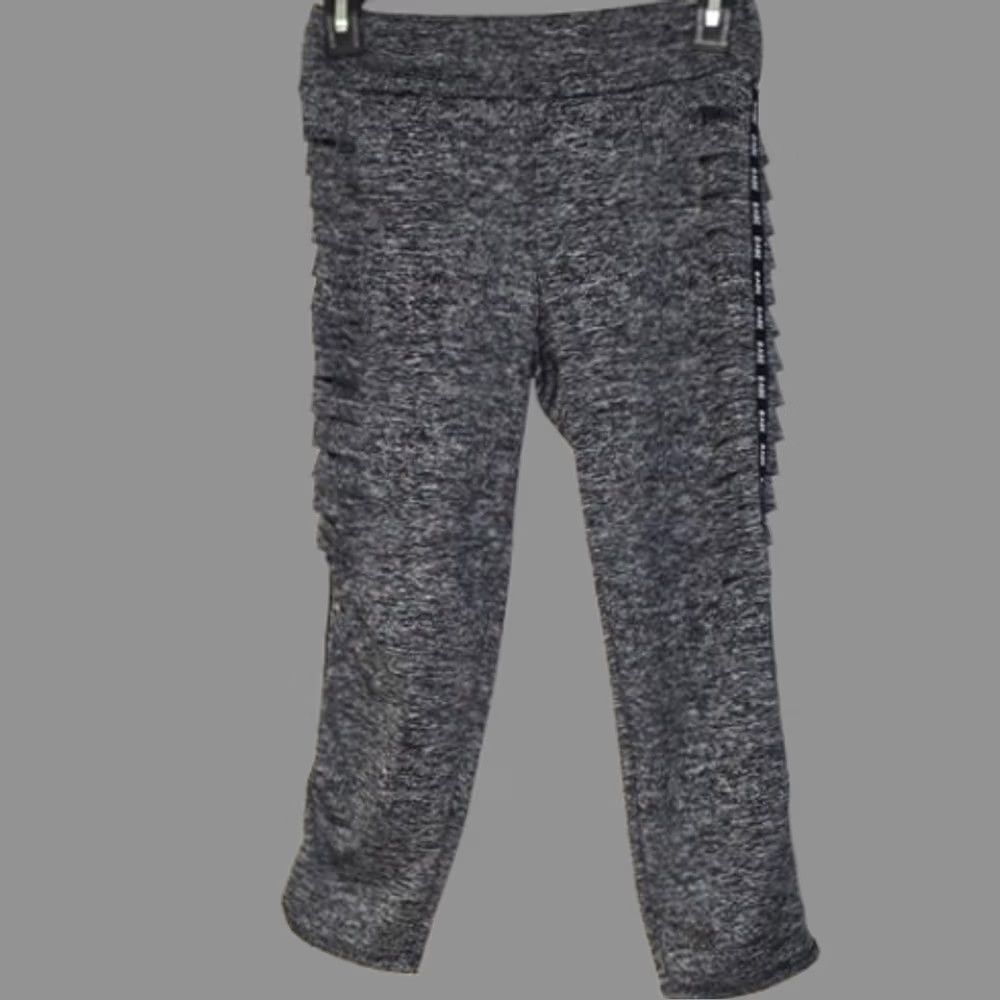 Vintage Bozzolo Womens Capri Leggings Small Grey Heather Activewear Workout Leggings Athletic Fit Pull On Size 28" / US 6 / IT 42 - 1 Thumbnail