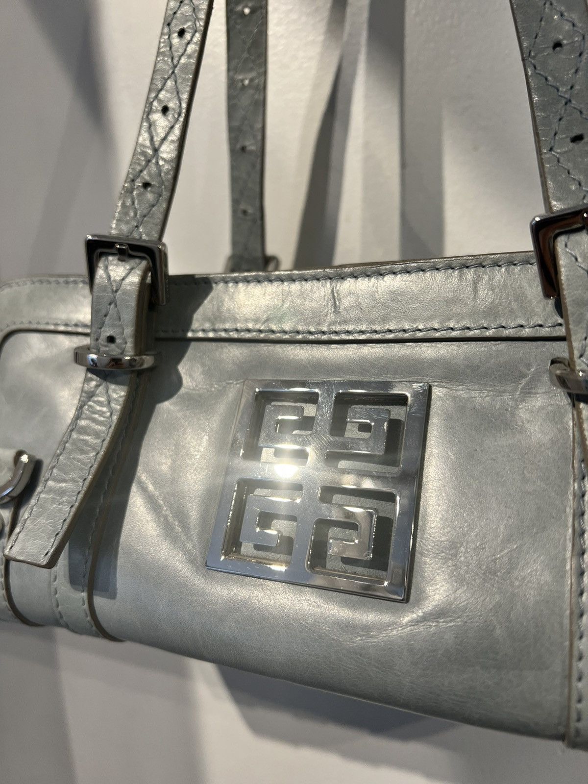 Givenchy Givenchy Vintage Powder Blue Shoulder Bag Size ONE SIZE - 2 Thumbnail