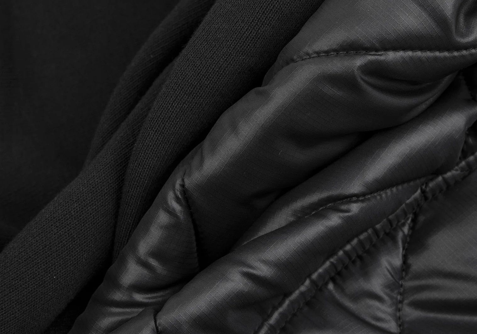 Junya Watanabe Black Quilted Sleeve Custom Sweatshirt Parka M Size US M / EU 48-50 / 2 - 15 Thumbnail
