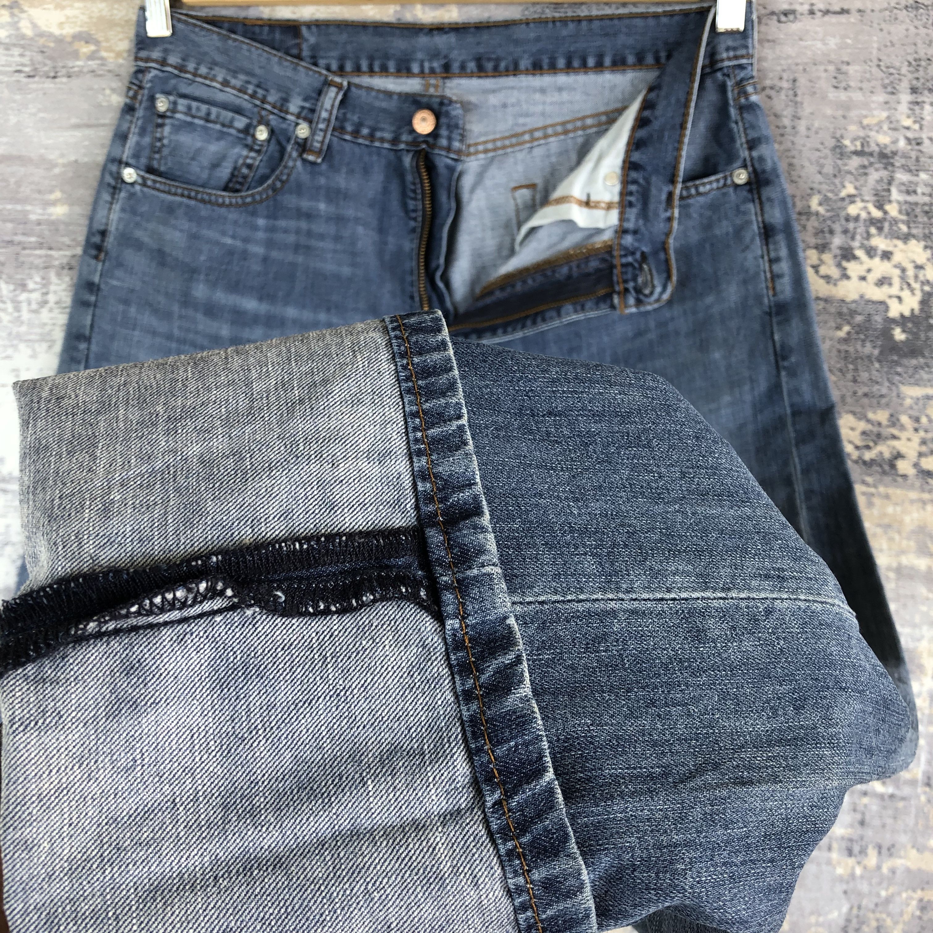 Levi's Vintage Levis Faded 505 Jeans Levi's Light Wash Denim Size US 32 / EU 48 - 8 Thumbnail