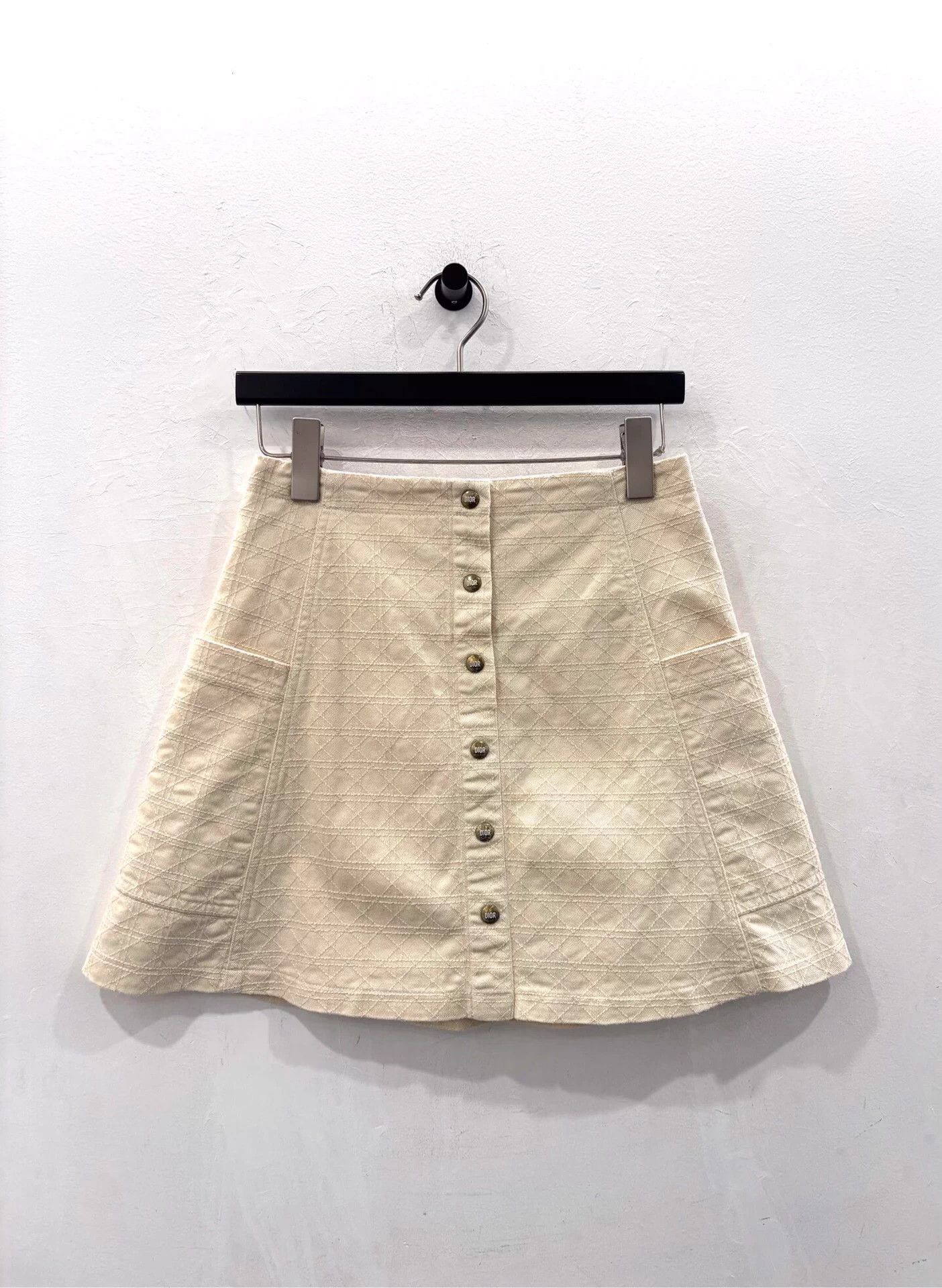 Dior Dior Kids Beige Skirt Gold Button 13Y Size 22" - 1 Thumbnail
