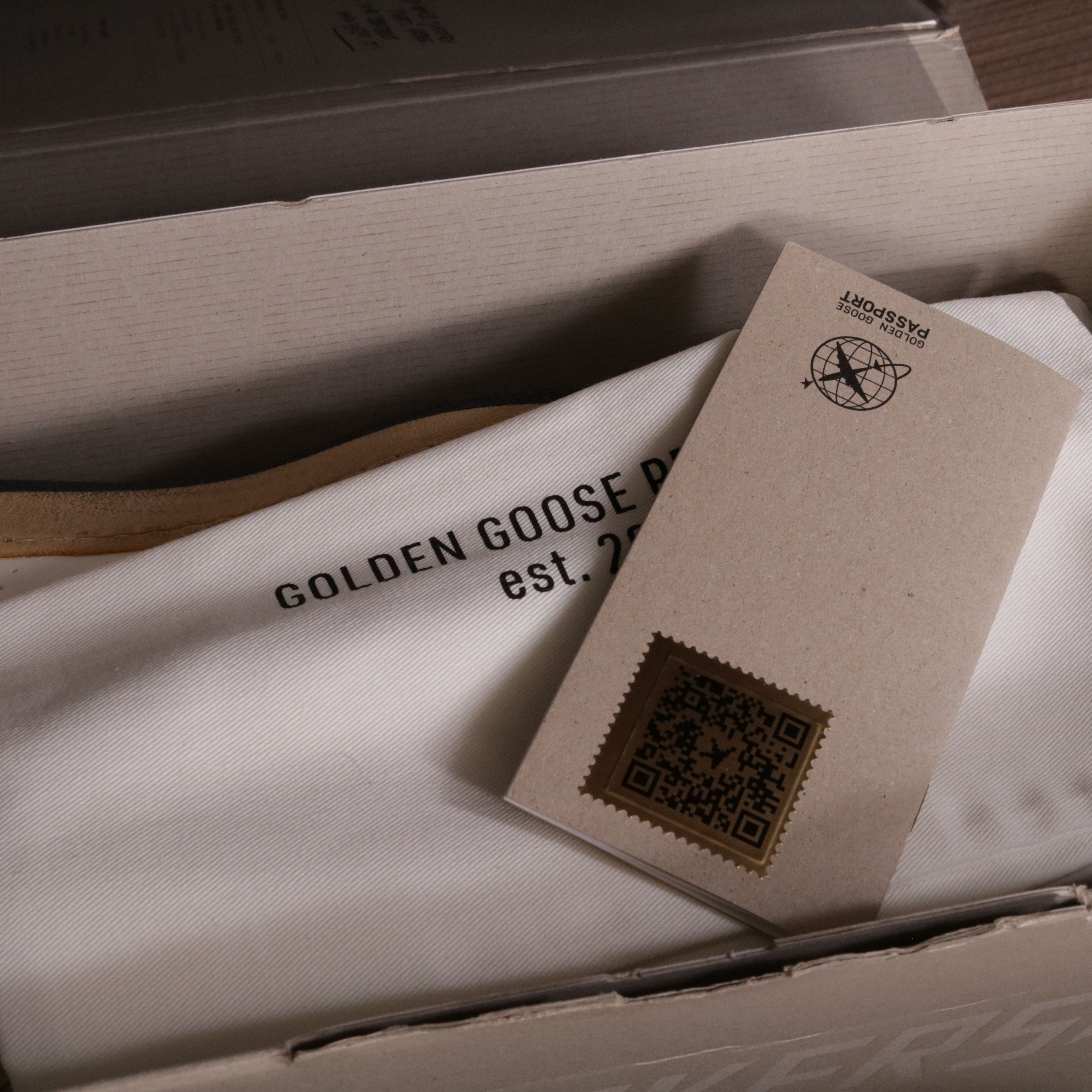 Golden Goose Golden Goose Deluxe Brand Sky Star Sneakers 35 5 Size US 5 / IT 35 - 7 Thumbnail