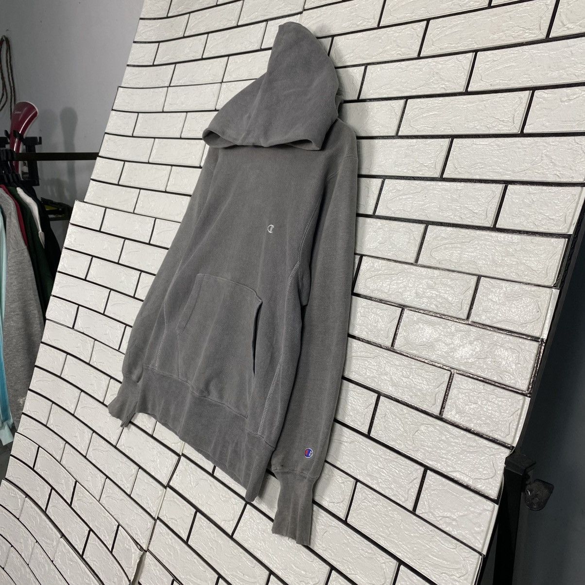 Champion 🔥DISTRESSED VINTAGE HOODIE CHAMPION REVERSE WAVE MADE IN USA Size US M / EU 48-50 / 2 - 2 Thumbnail