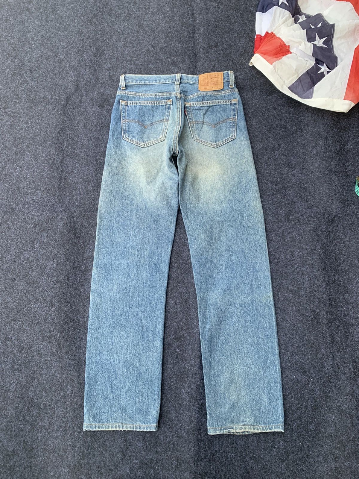 Levi's Vintage 90s Levi's 501 made in USA 🇺🇸. Size US 29 - 2 Thumbnail