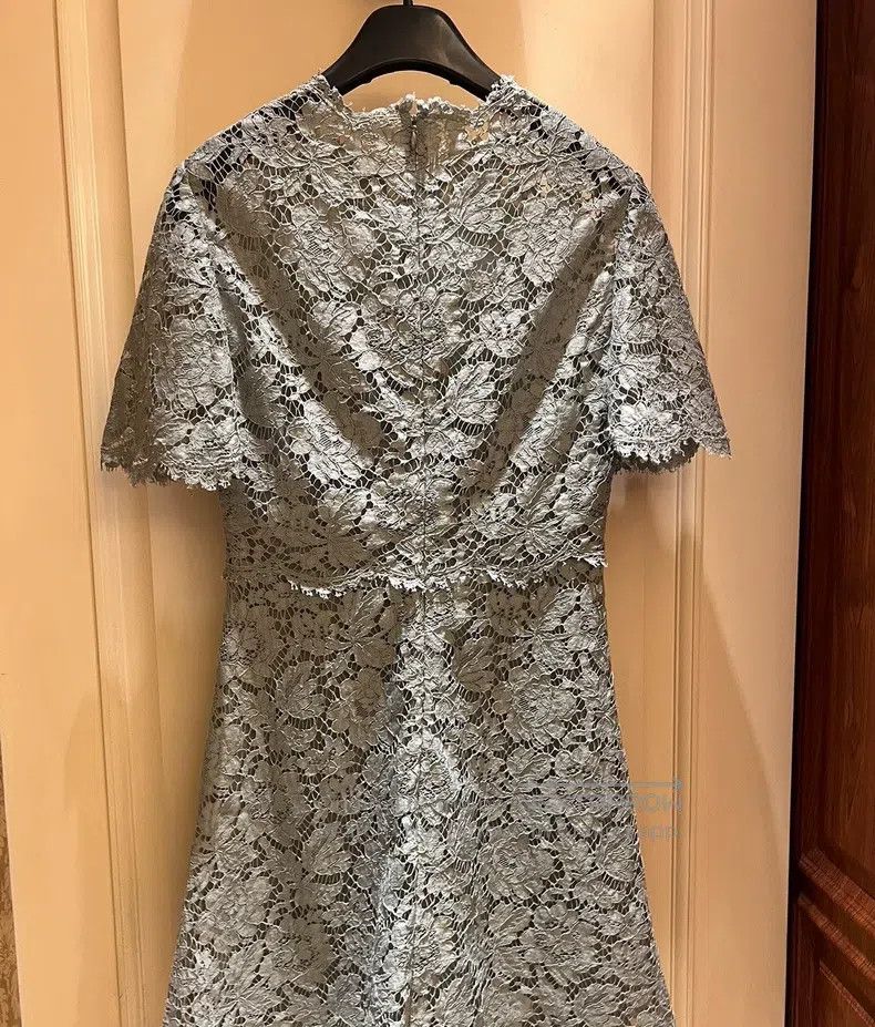 Valentino Valentino Lace dress Size S / US 4 / IT 40 - 3 Thumbnail