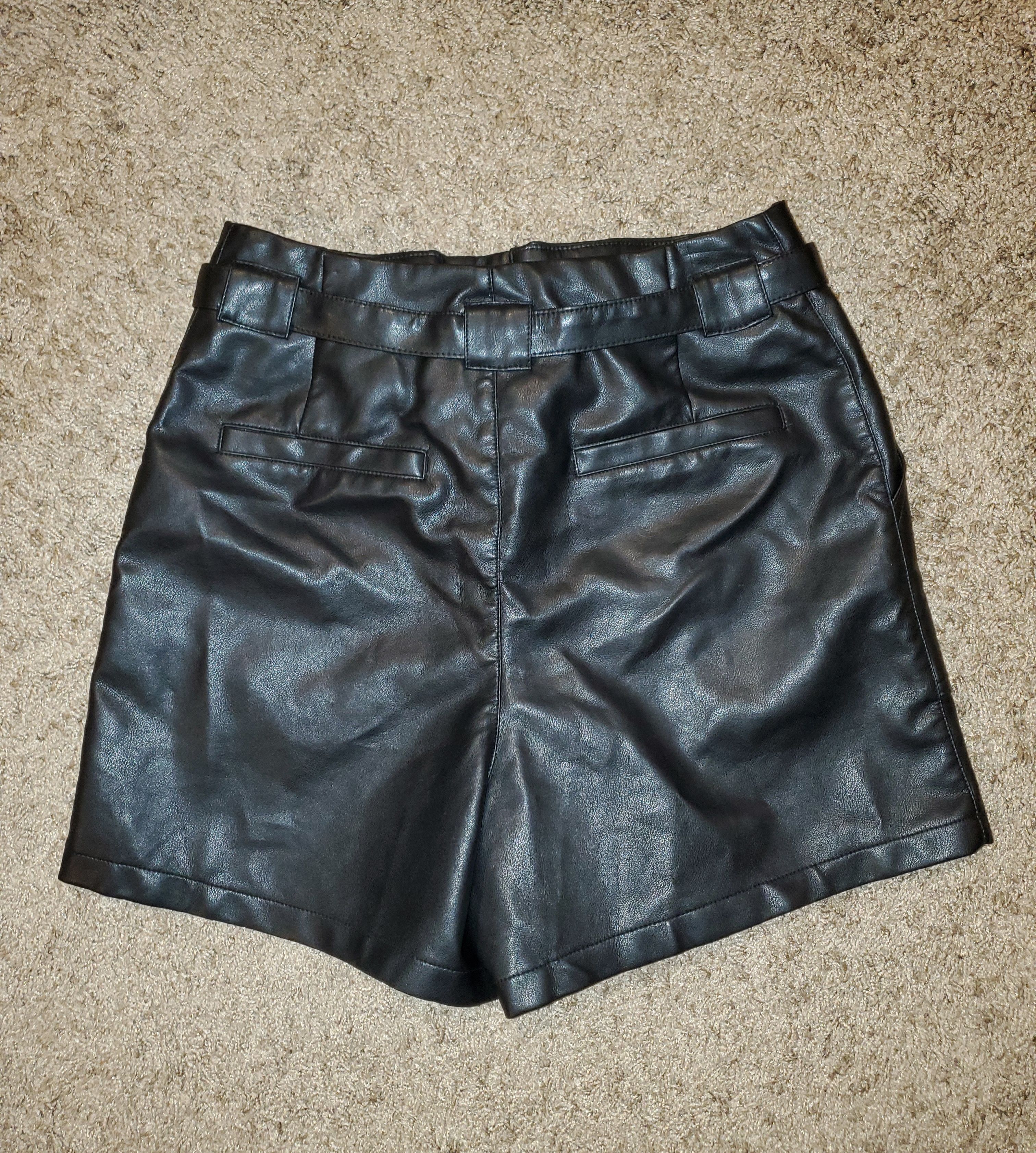 Other Bagatelle high-waisted black faux leather shorts (size M) Size 30" / US 8 / IT 44 - 4 Thumbnail