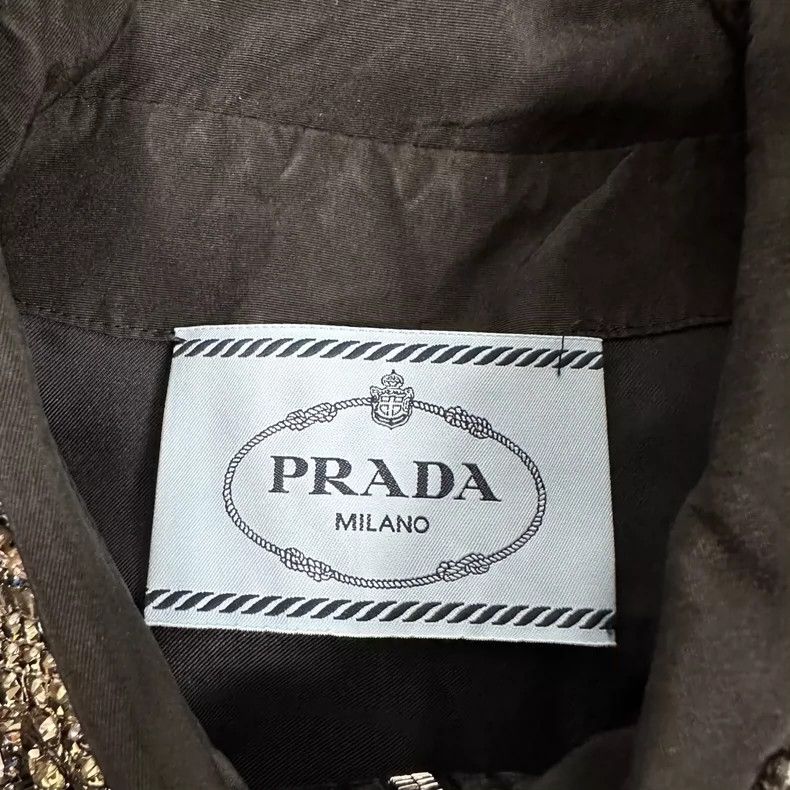 Prada Prada Size 38 Show Style Gem Zipper Jacket size 38 2502-N Size US XS / EU 42 / 0 - 6 Thumbnail