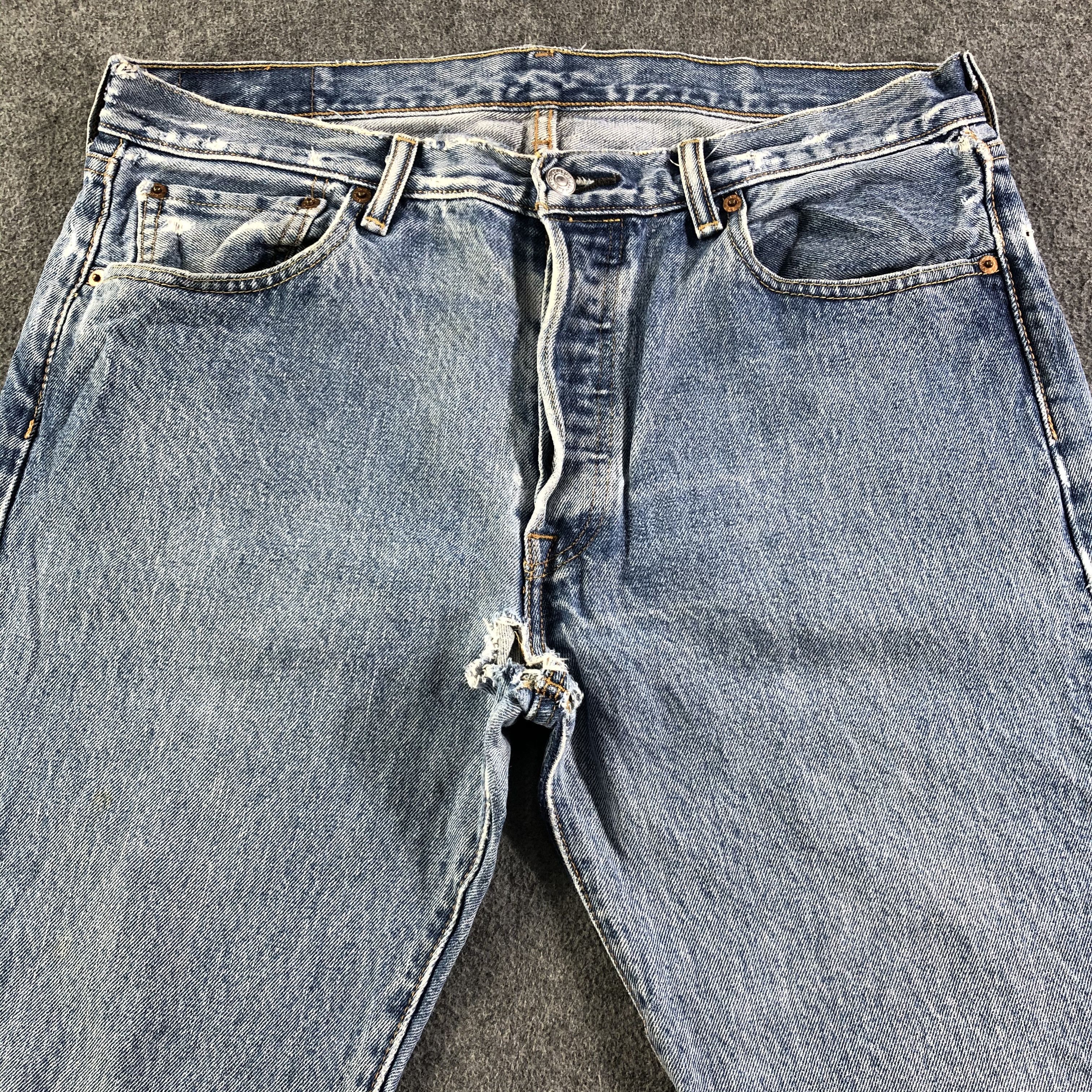 Levi's Vintage Blue Wash Levis 501 Jeans-J3065 Size US 36 / EU 52 - 3 Thumbnail